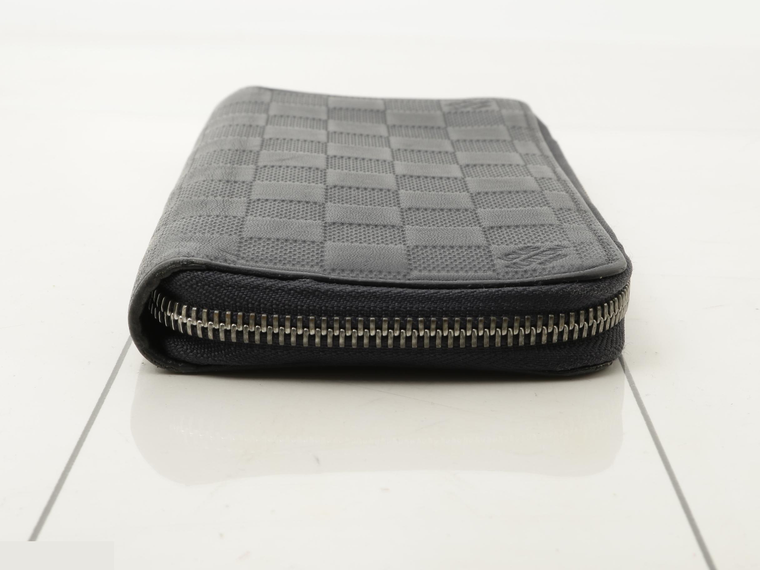 Zippy Wallet Vertical Cosmos — view 3