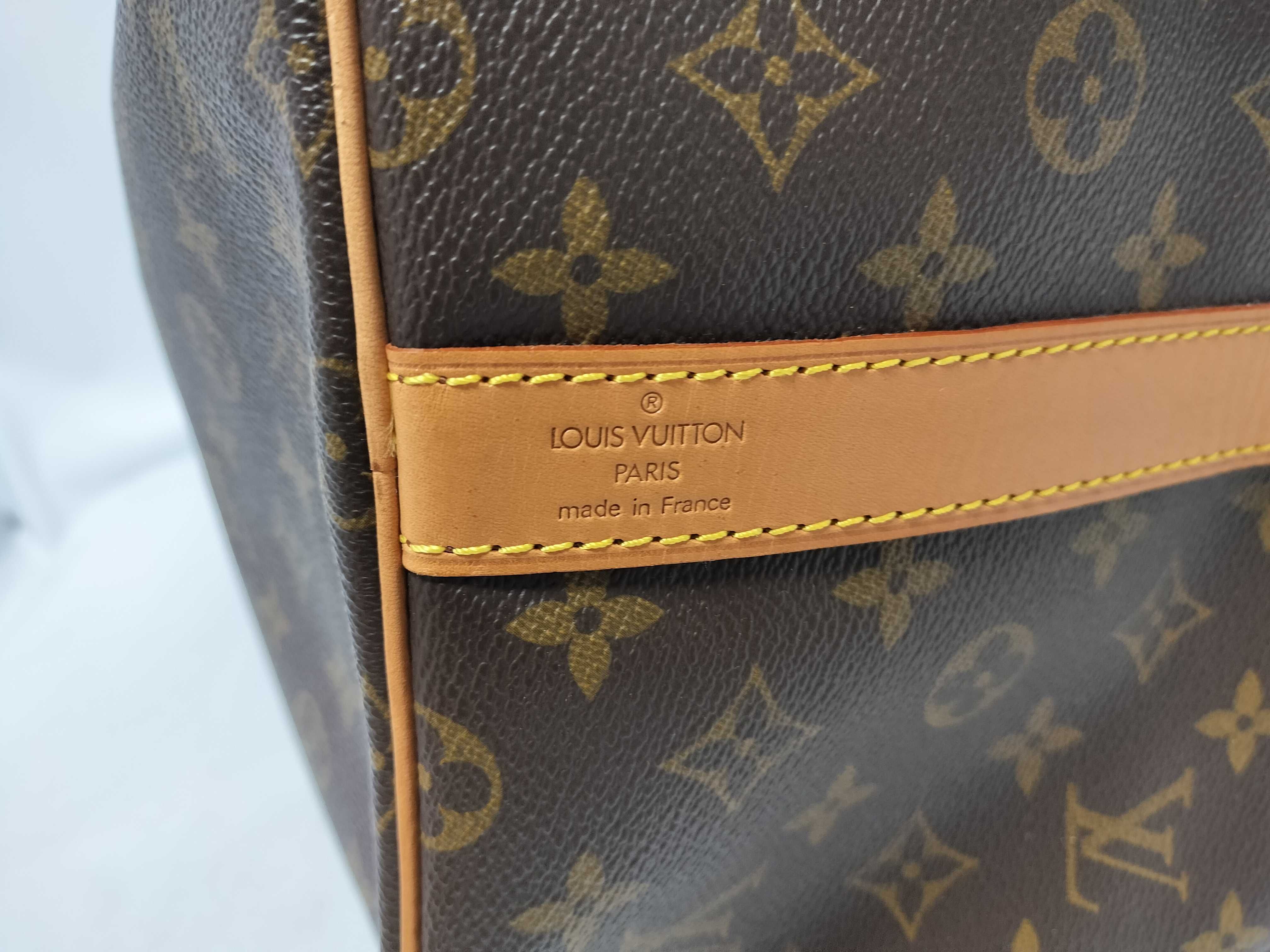 LV Keepall Bandoulière 55 M41414 Monogram Boston Bag with Key, Padlock, Strap, Handle Strap, Name Tag, and Dust Bag — view 7