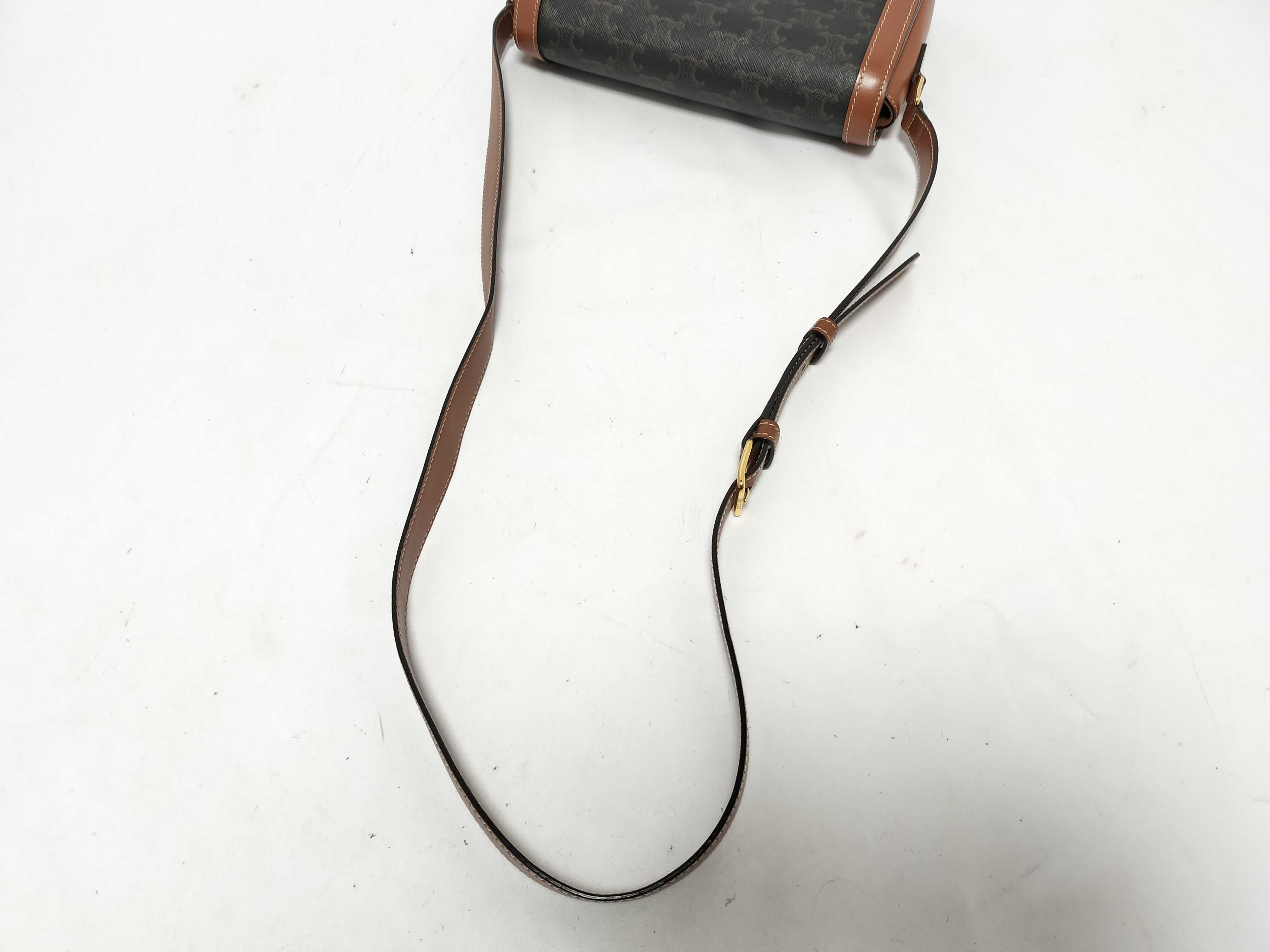 Triomphe Chain Shoulder Bag, Brown Shoulder Bag — view 3