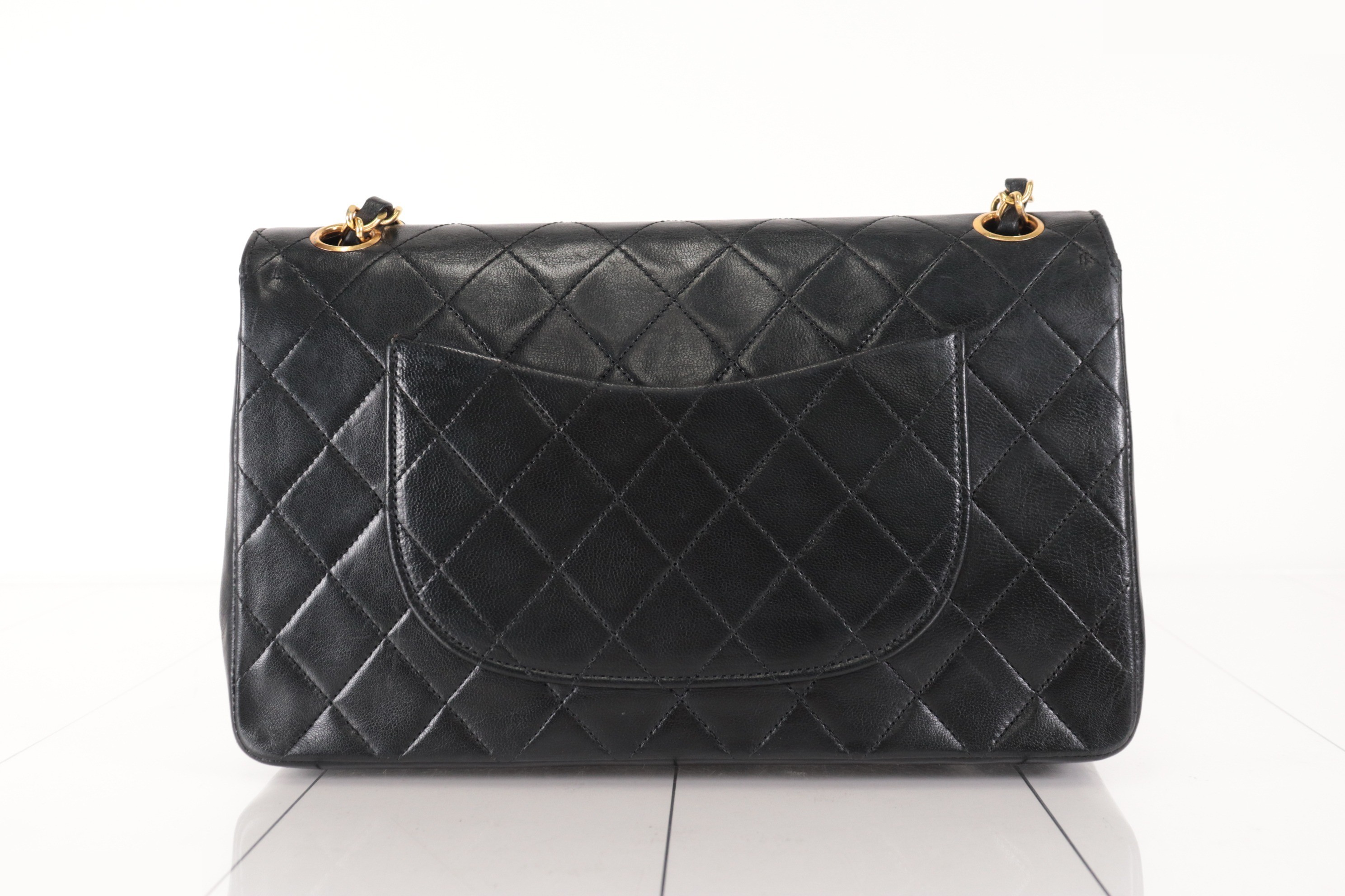 Double flap 25 Lambskin Chain Shoulder Bag, Series 0 — view 2