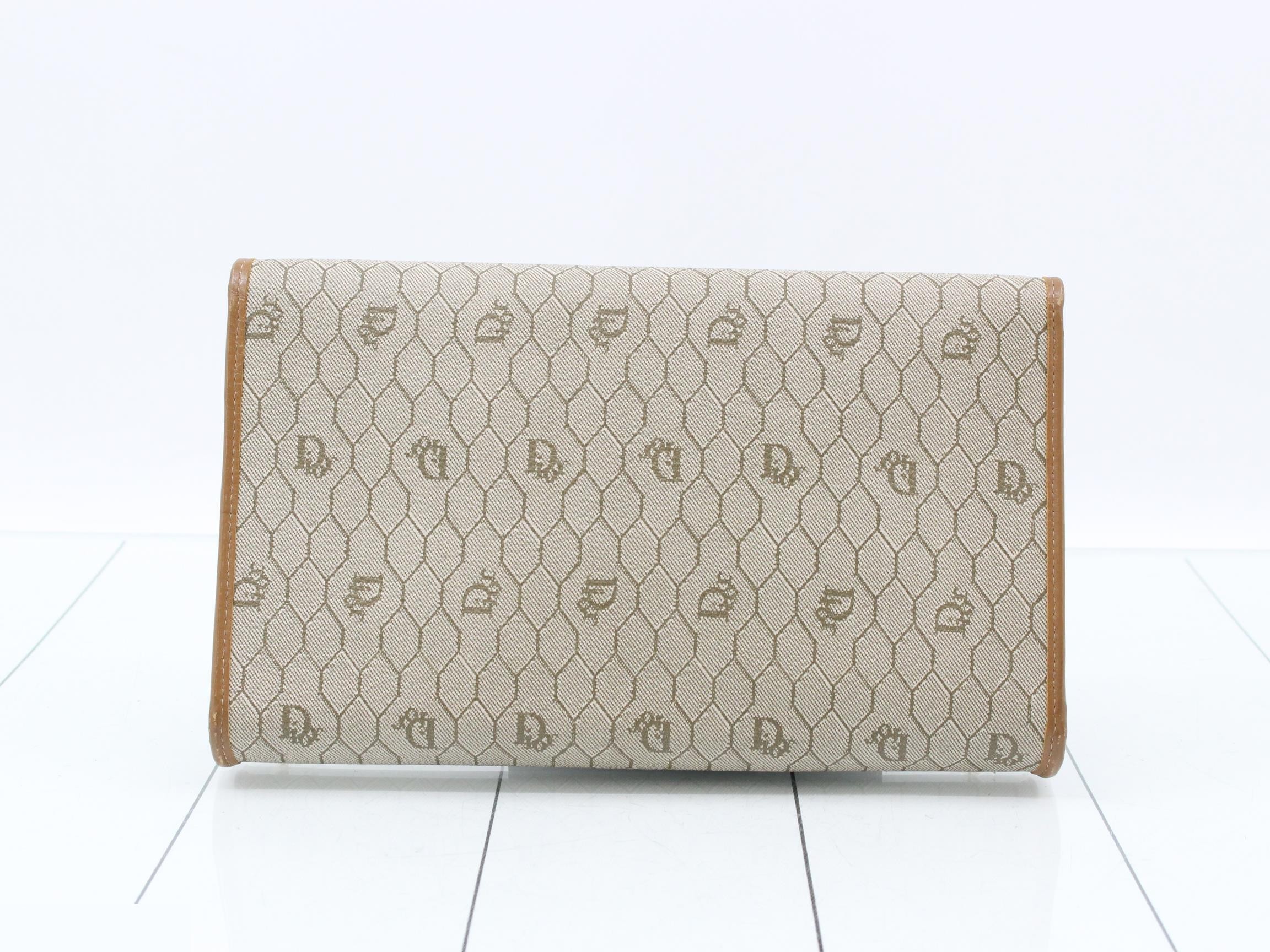 Honeycomb Chain Shoulder Bag — view 2