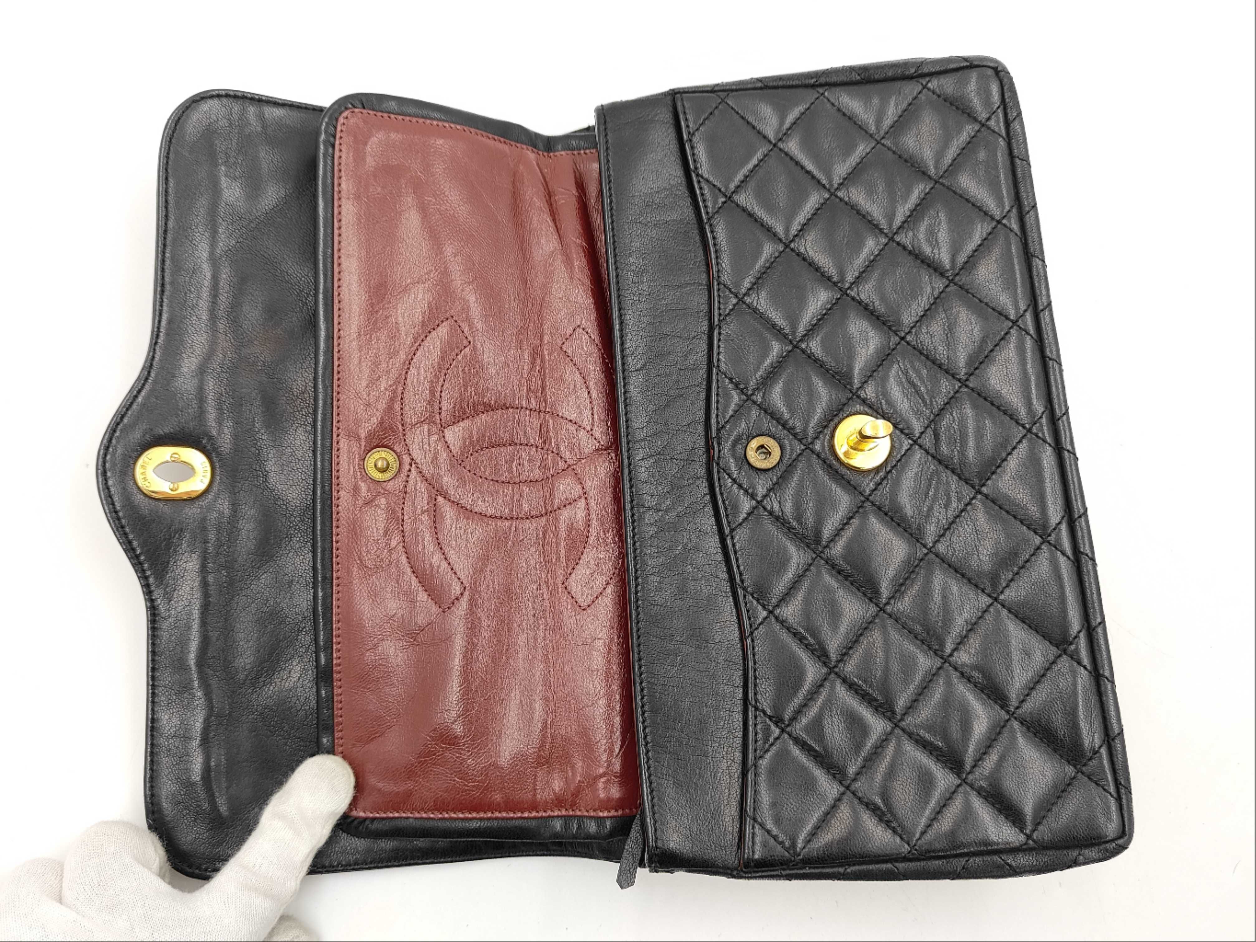 Double Flap Paris Limited Edition Matelassé Chain Shoulder Bag — view 9