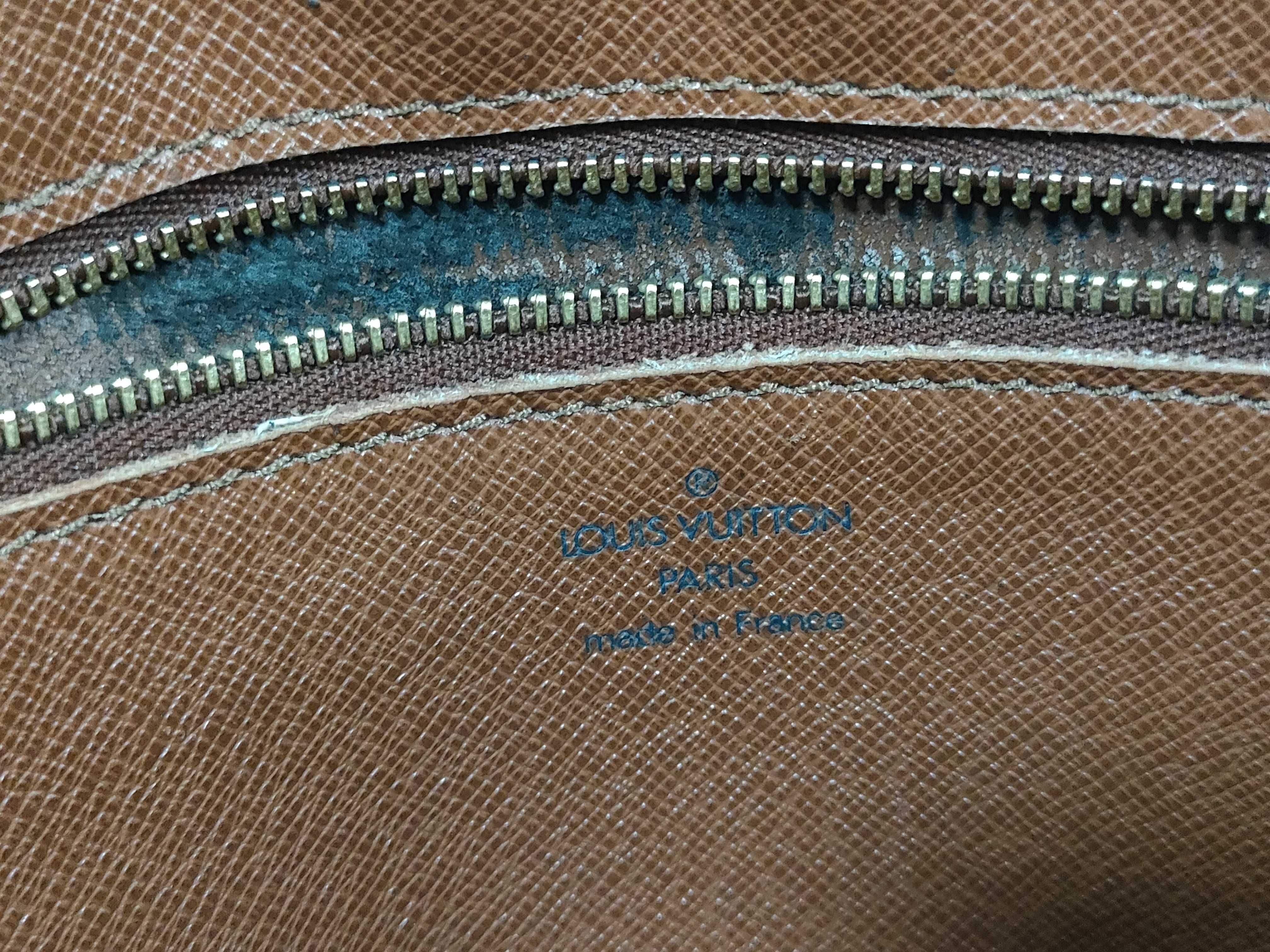 Monogram — view 11