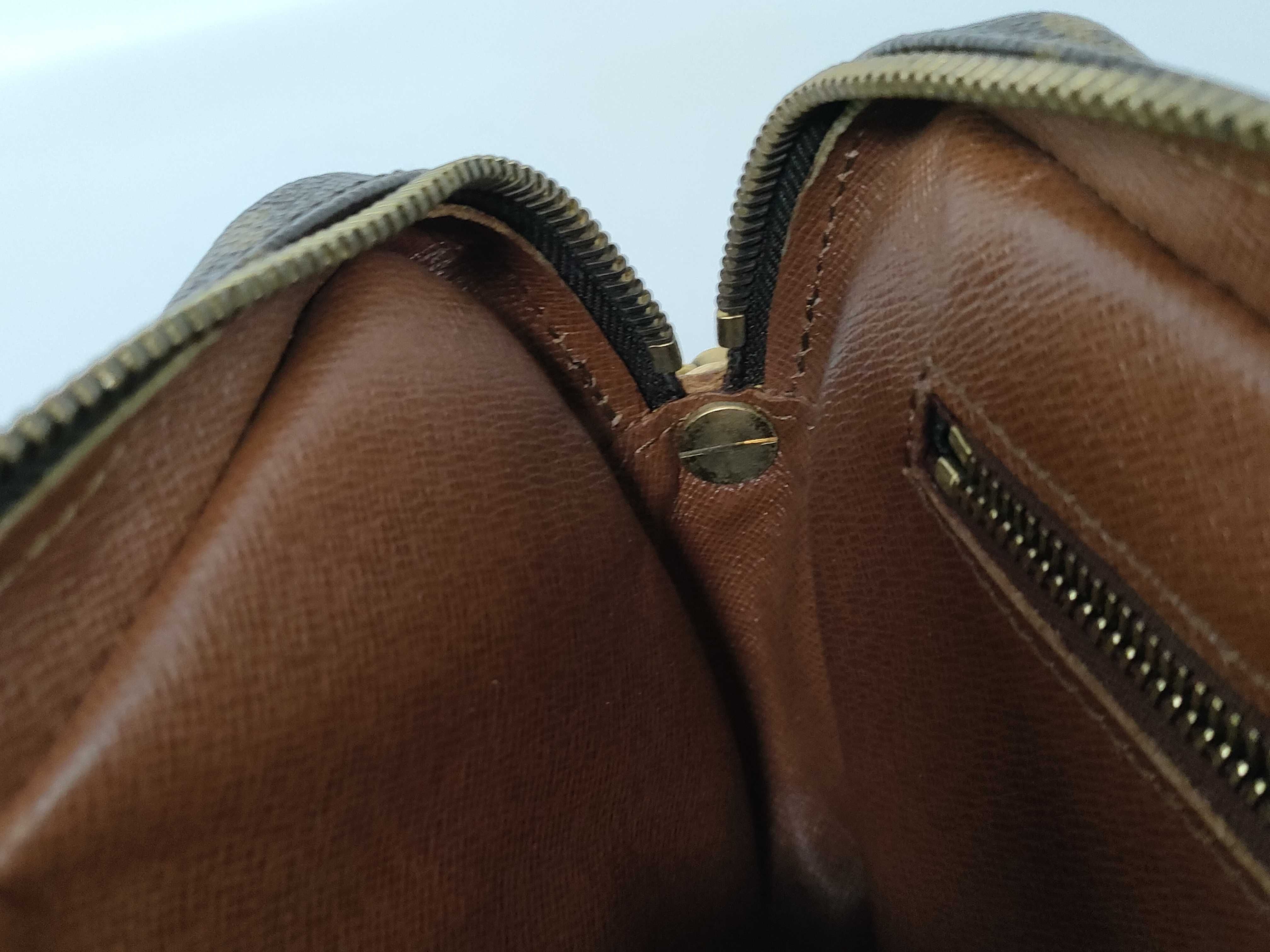 Monogram — view 13