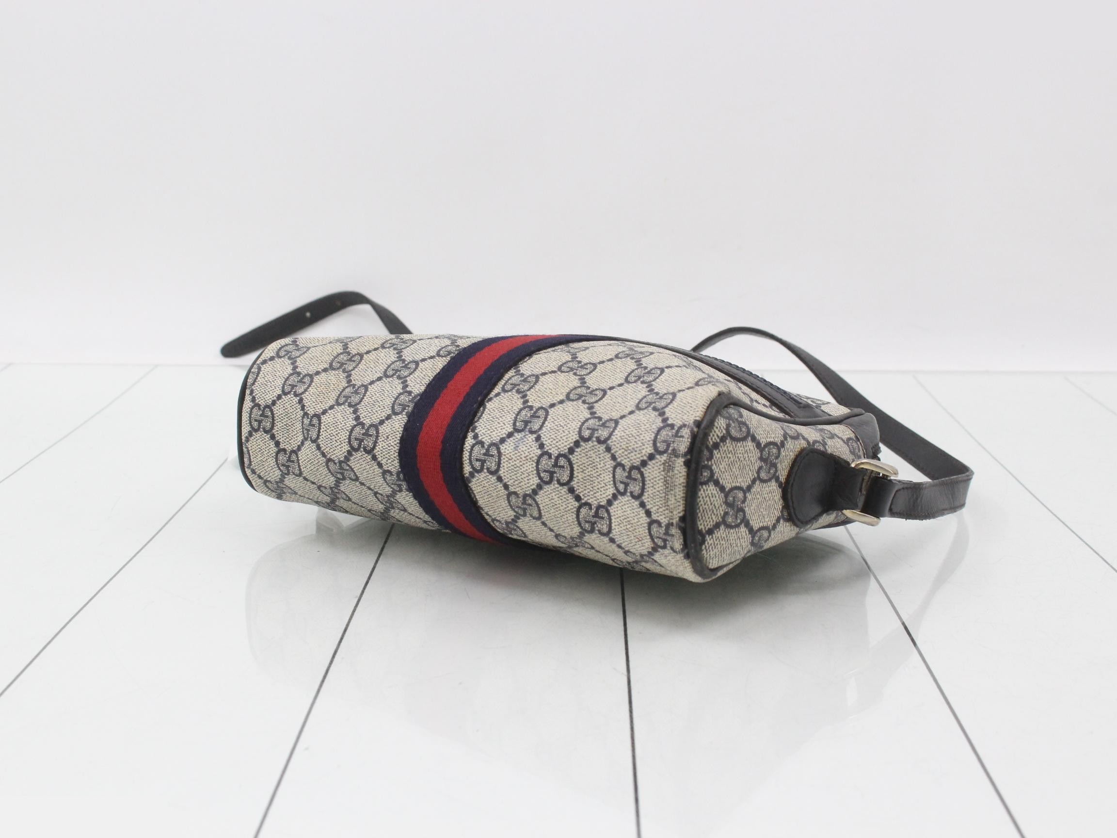 Vintage Gucci shoulder bag, Sherry line, navy — view 6