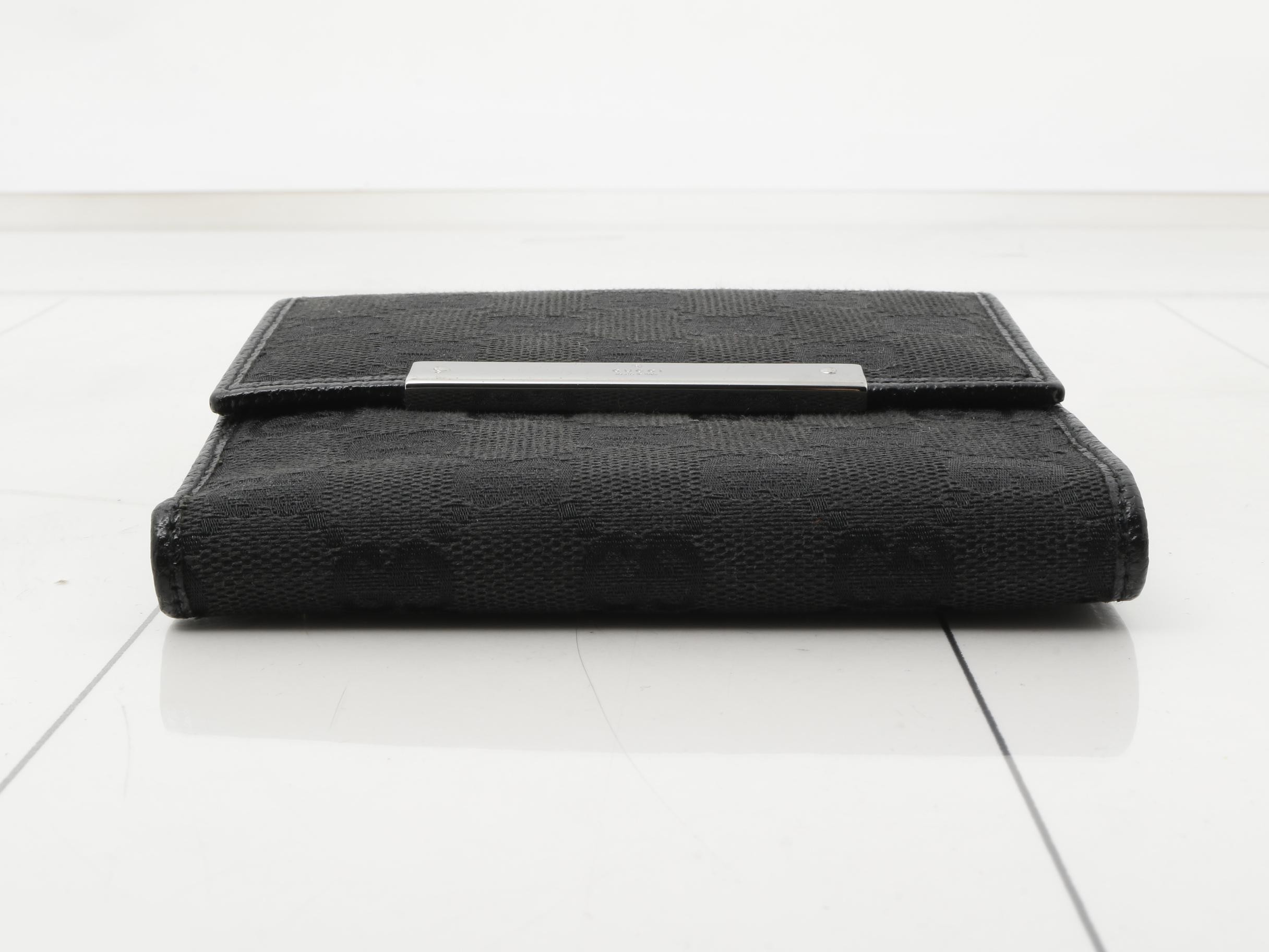 Double snap wallet — view 3