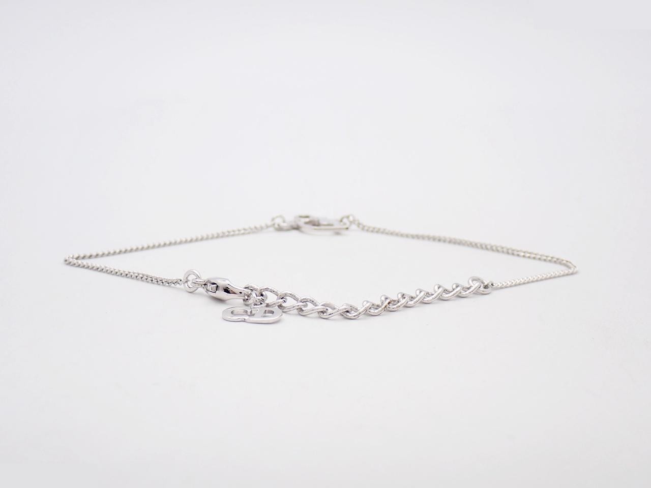 Other lines: Precious metal bracelets and bangles (metal), wrist circumference approximately 21 cm. — view 2