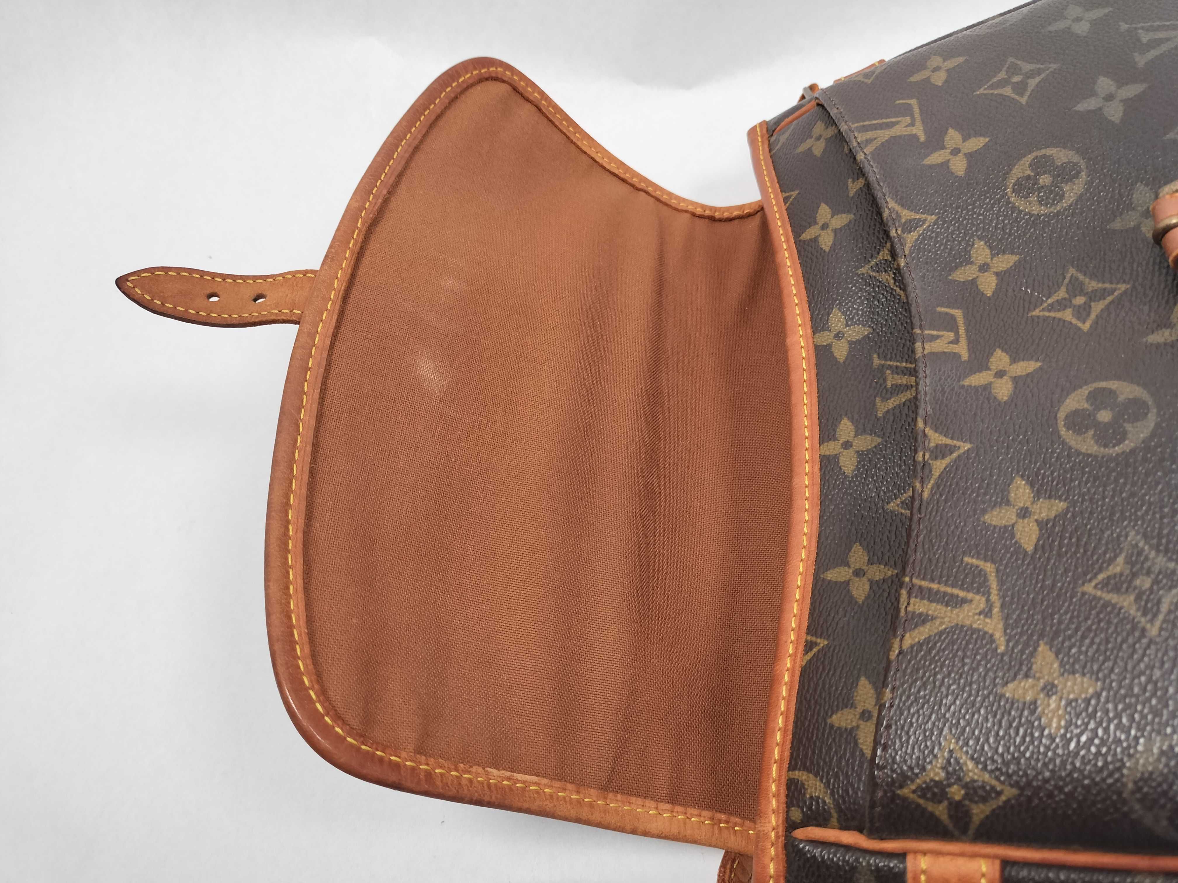 Monogram 【03】 Louis Vuitton Monogram Sologne Crossbody Shoulder Bag (Brown) — view 8