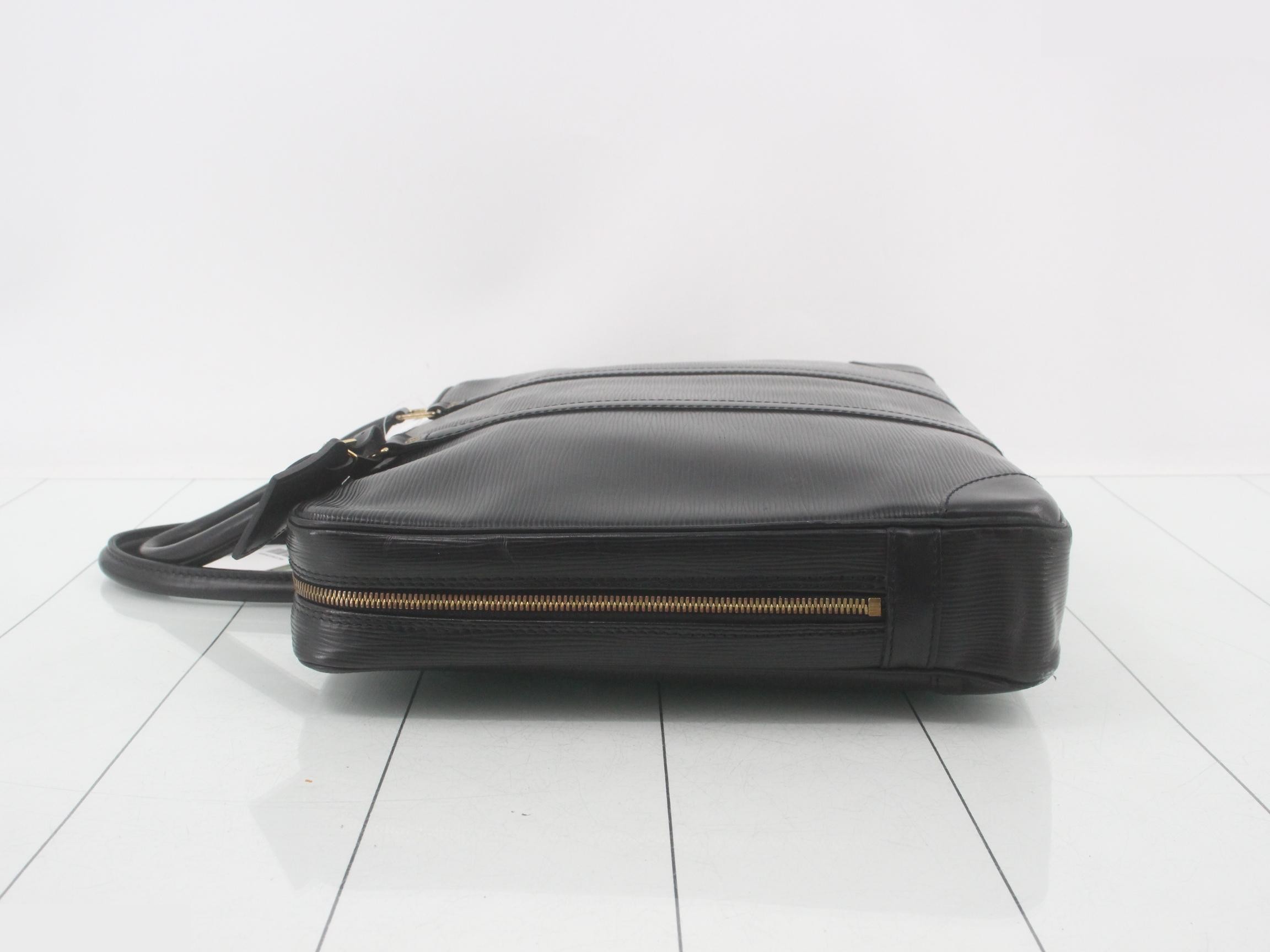 Epi Port Document Voyage Handbag — view 4