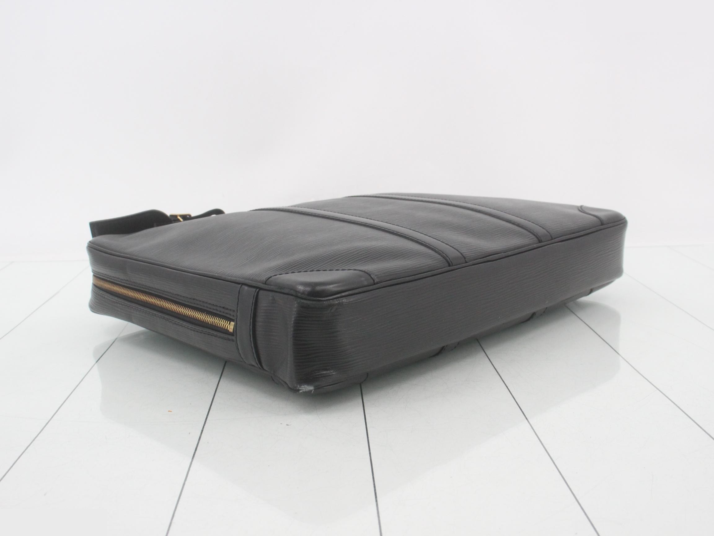 Epi Port Document Voyage Handbag — view 5