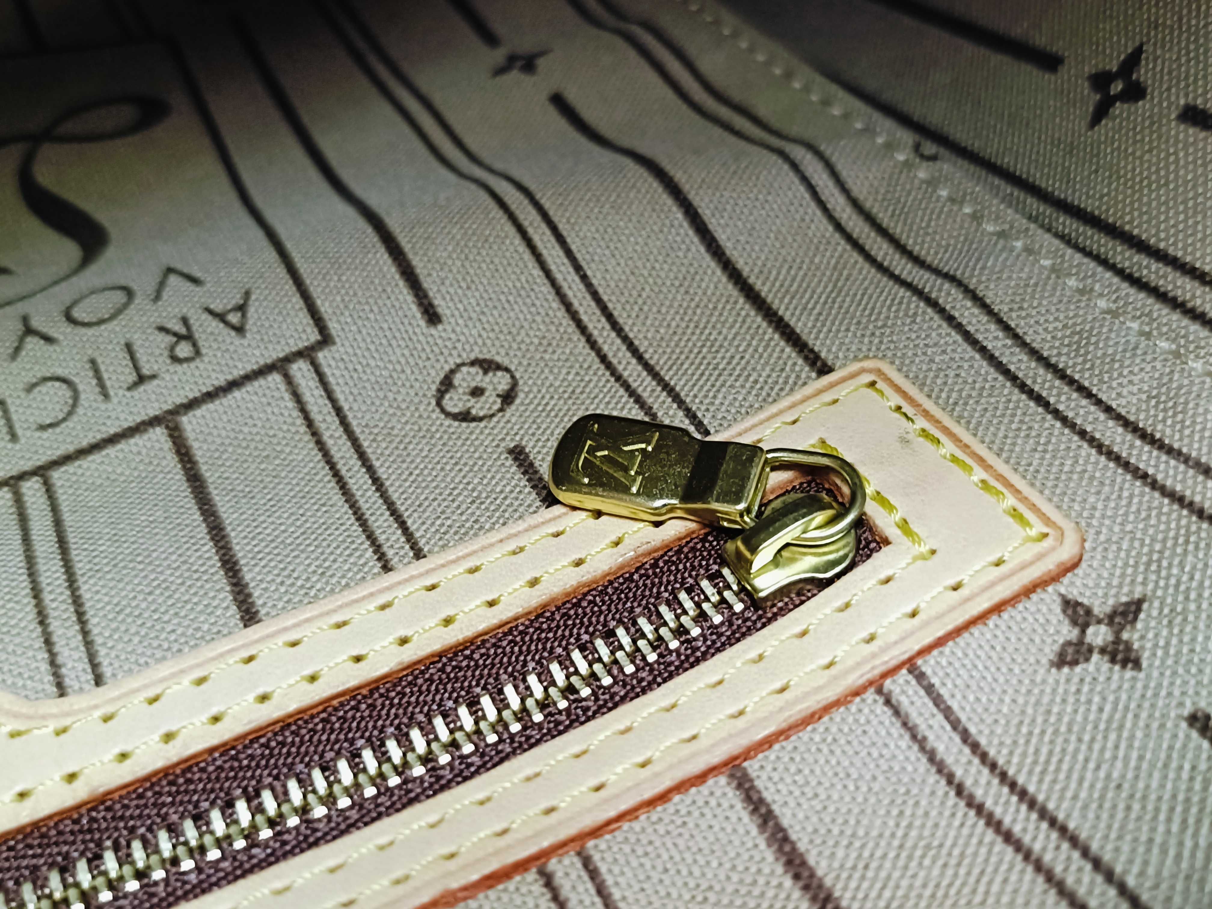 Monogram M40156 Neverfull MM (old model) tote bag — view 11