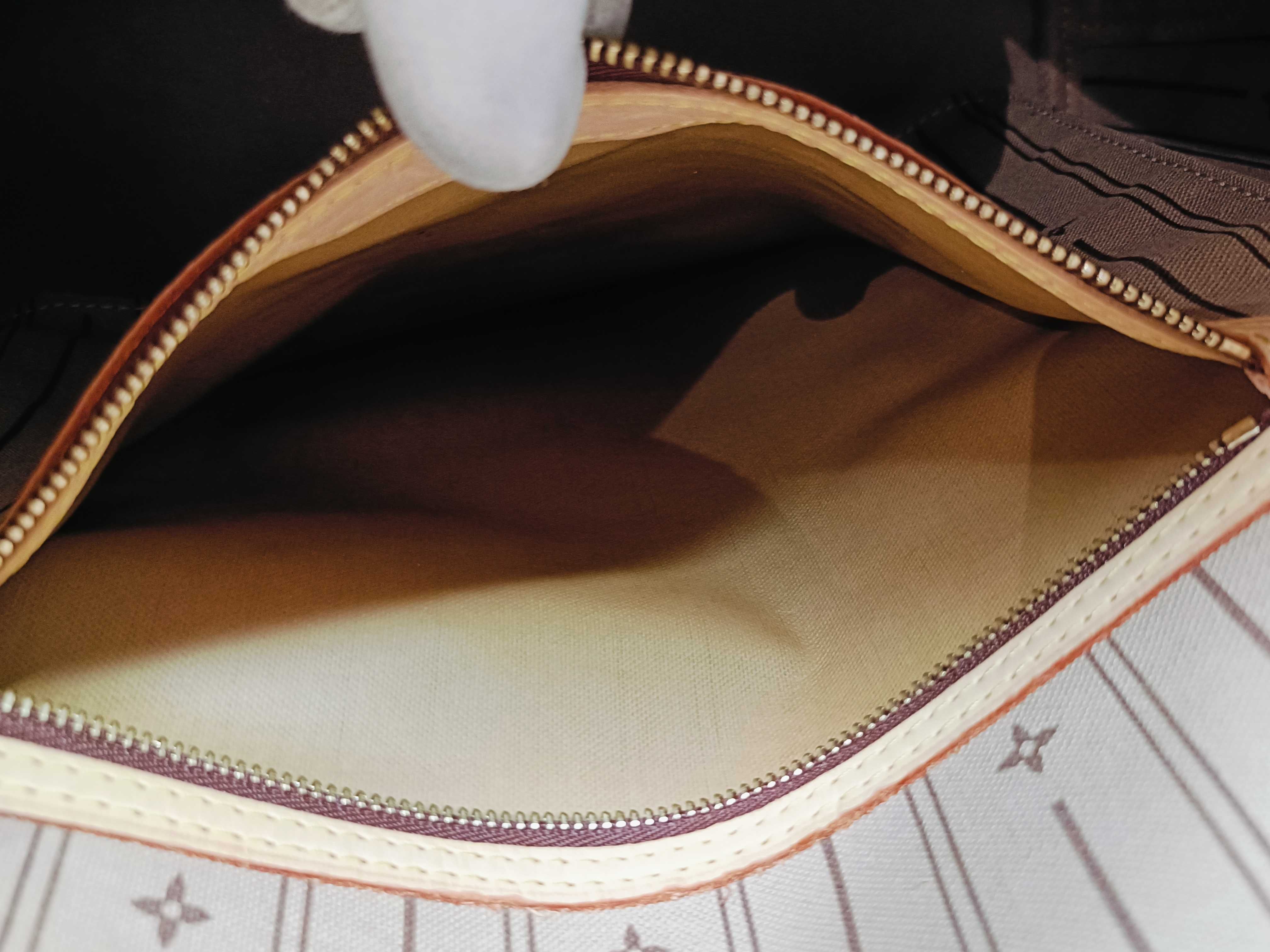 Monogram M40156 Neverfull MM (old model) tote bag — view 12