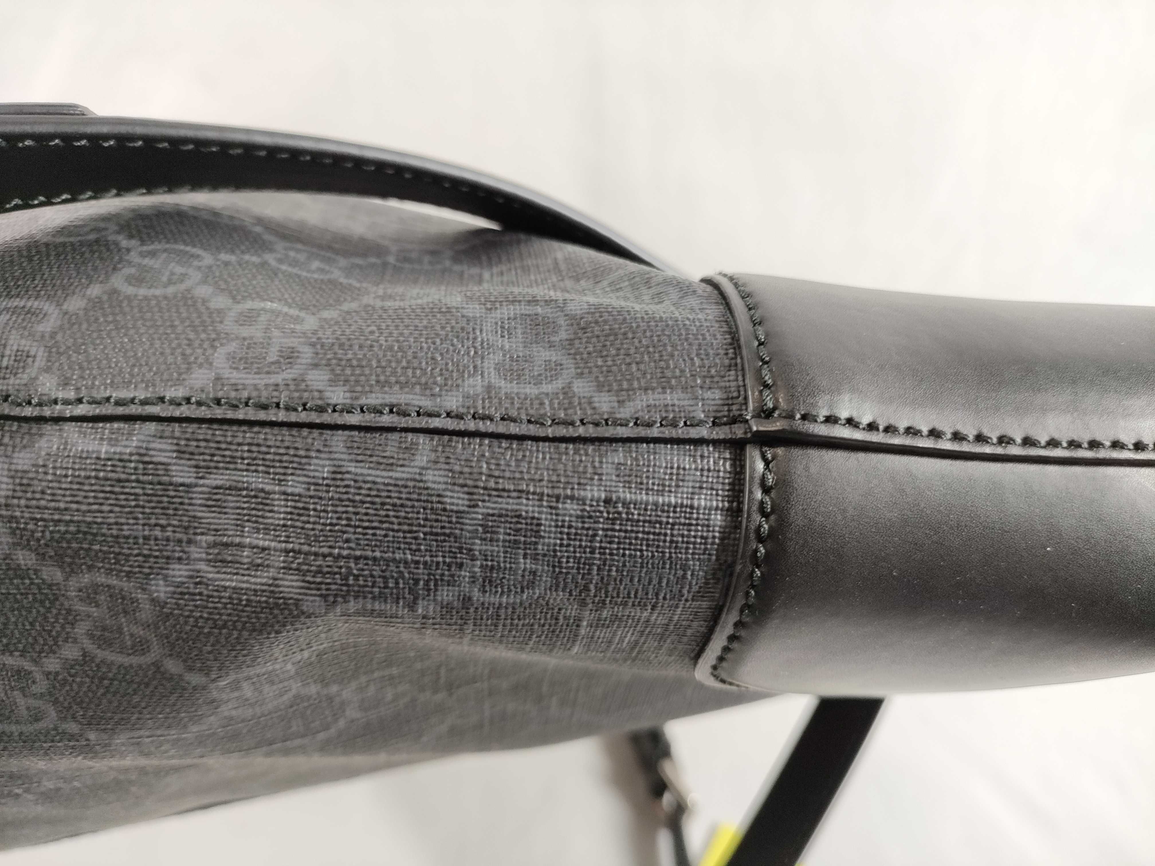 GG Supreme Sherry Line Shoulder Bag — view 14