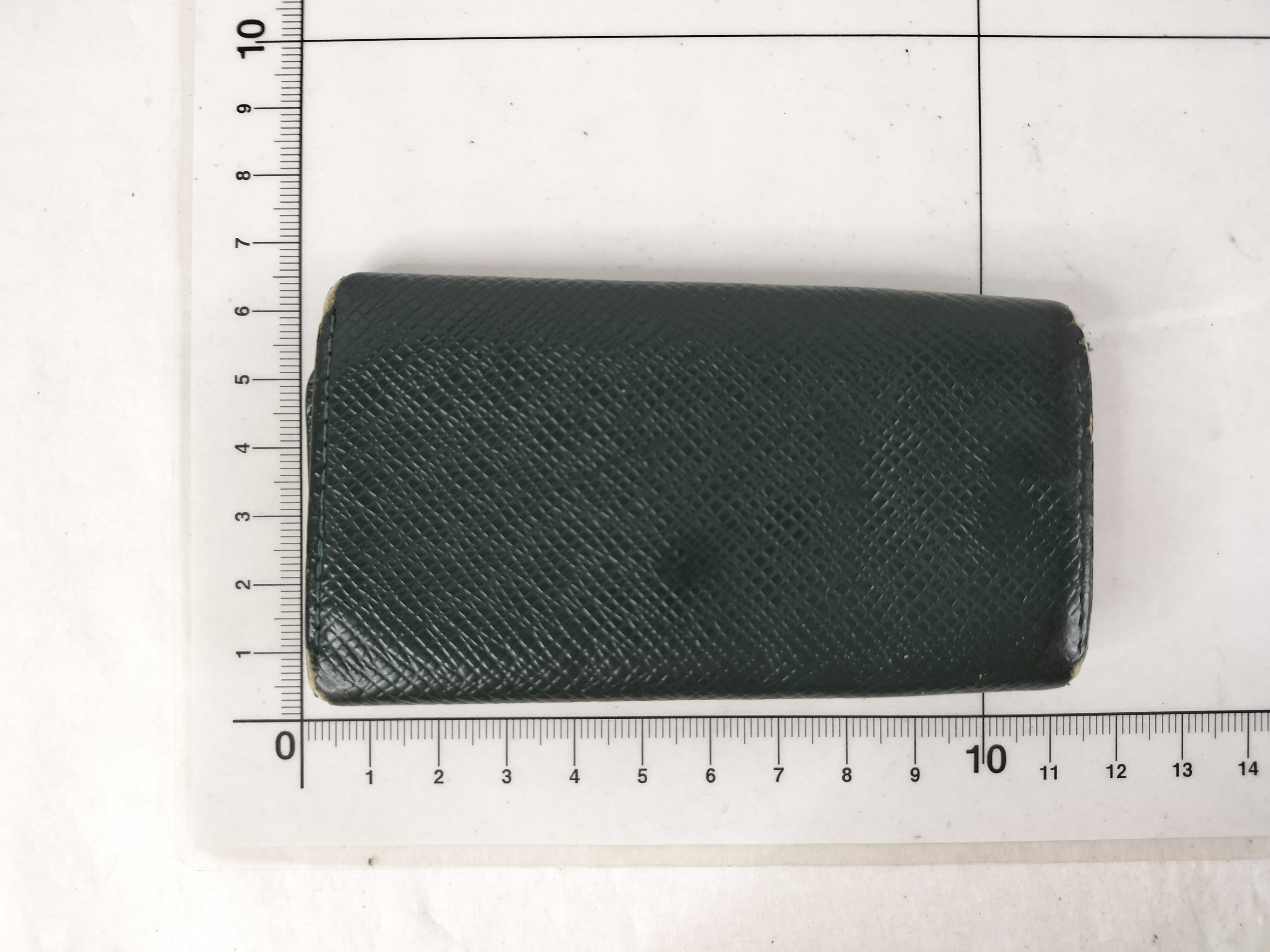 Taiga Multicles 4 Key Case (Slightly Damaged) Key Case — view 2