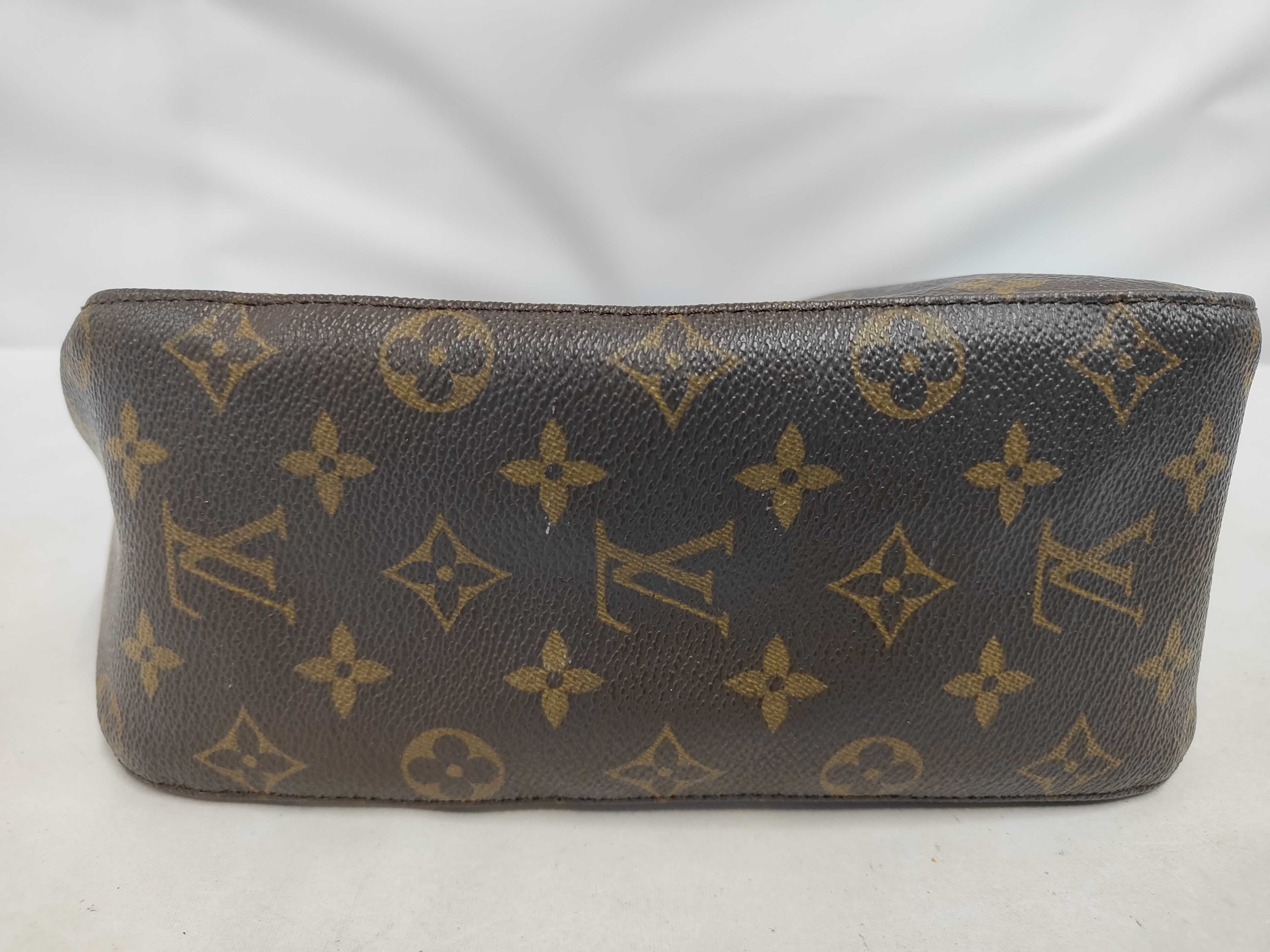 Monogram Looping MM Shoulder Bag — view 4