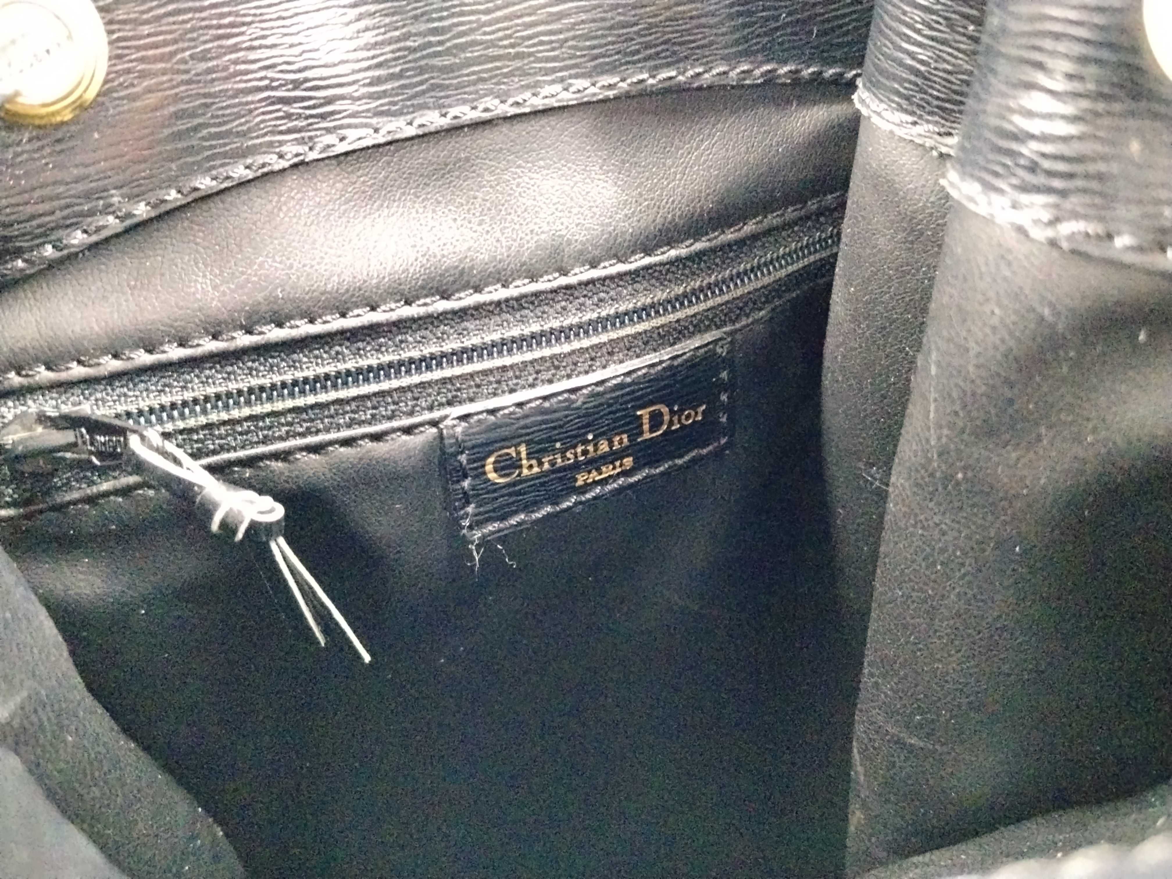 Leather Drawstring Bag Shoulder Bag — view 14
