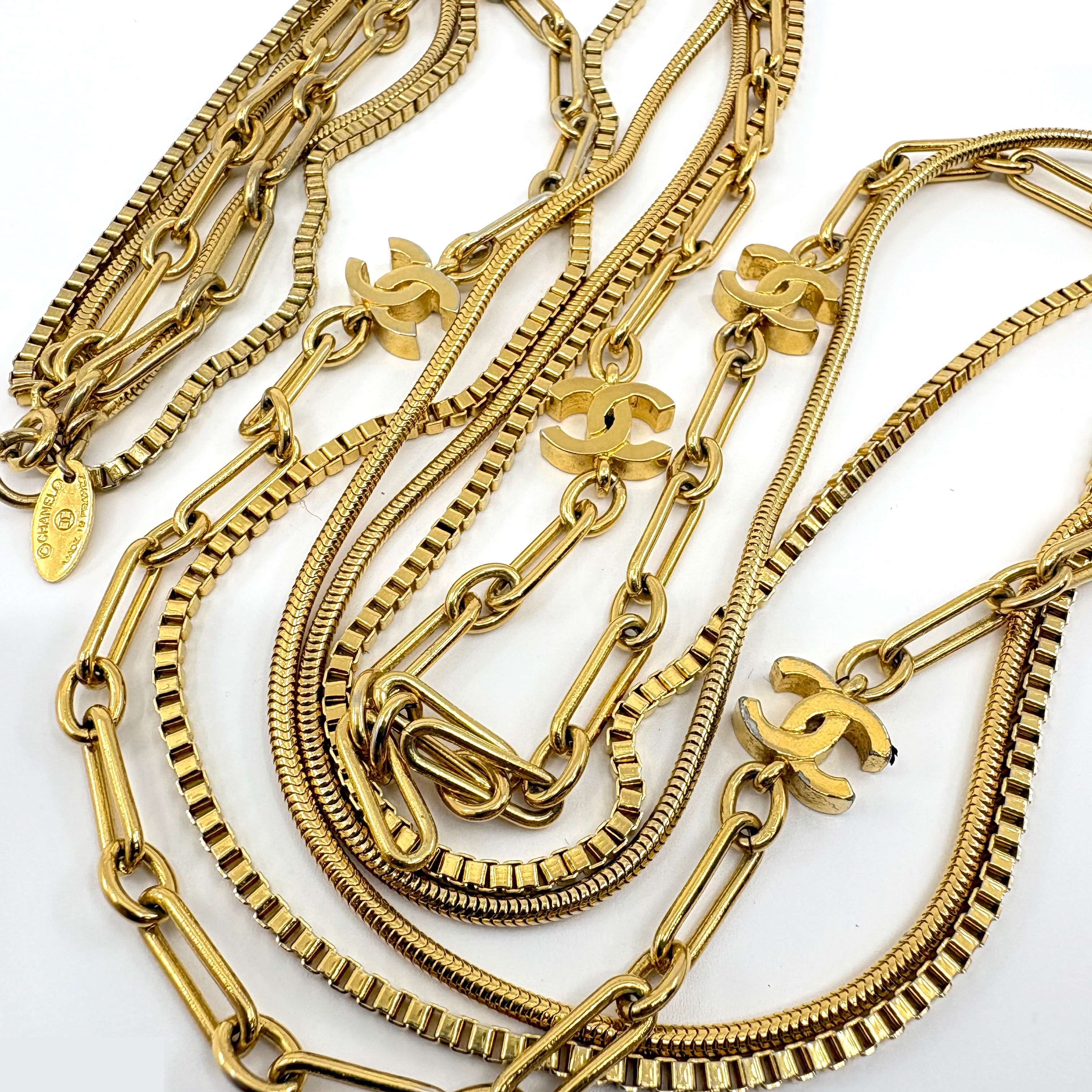 Triple chain necklace pendant with Coco Mark (precious metal), neck circumference approximately 90cm — view 3