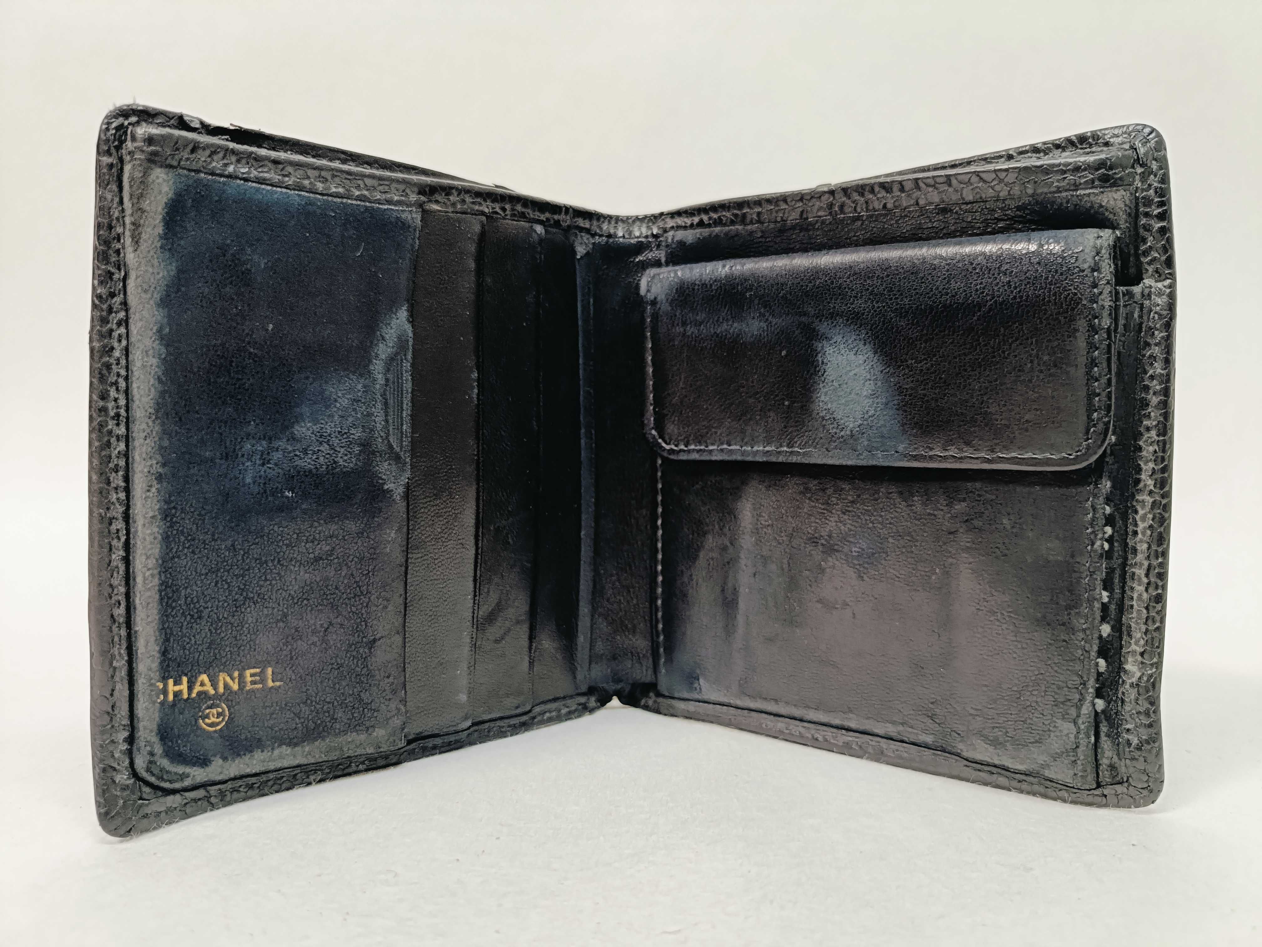 Caviar Skin Matelassé Bi-fold Wallet — view 7