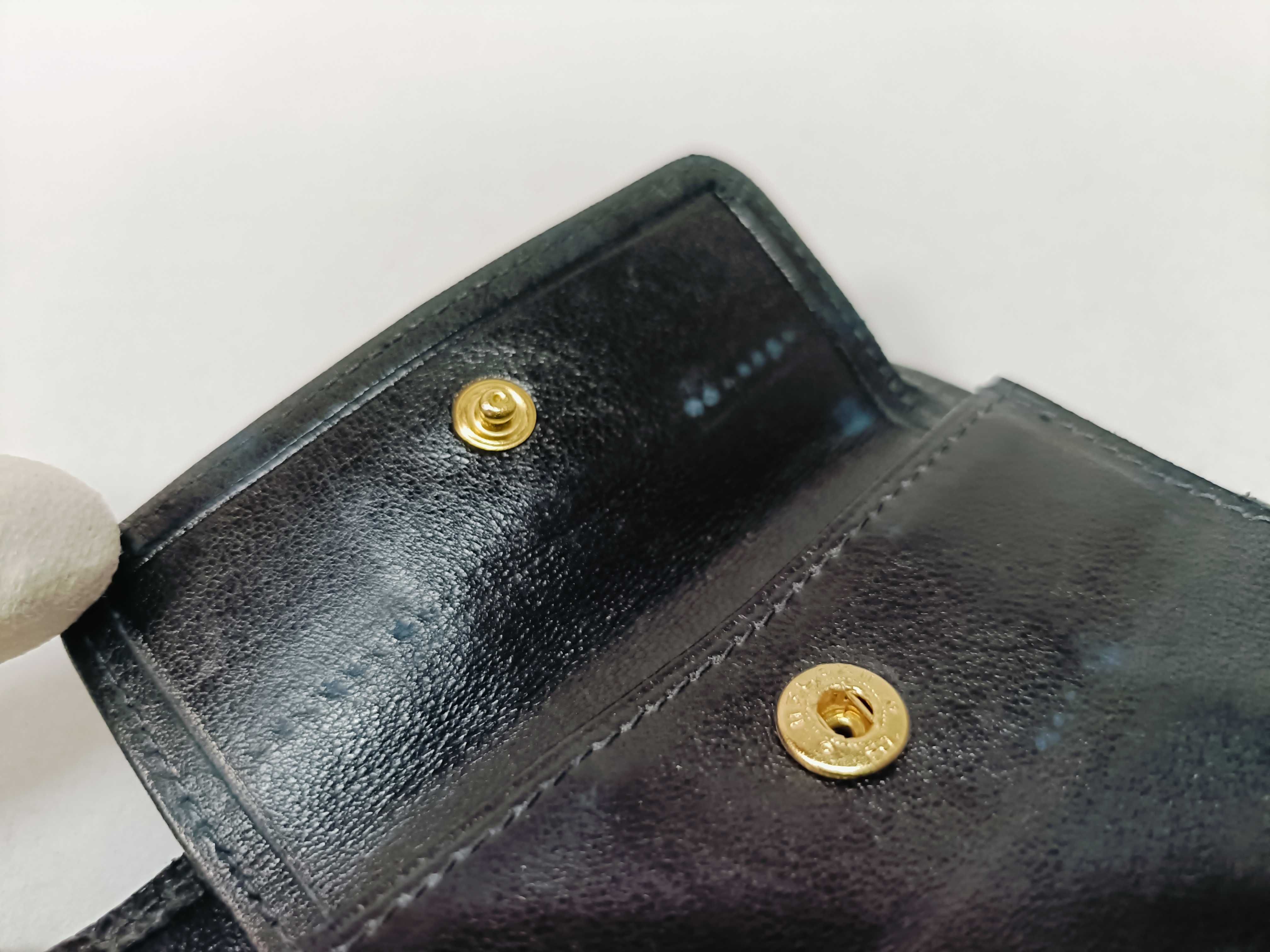 Caviar Skin Matelassé Bi-fold Wallet — view 9
