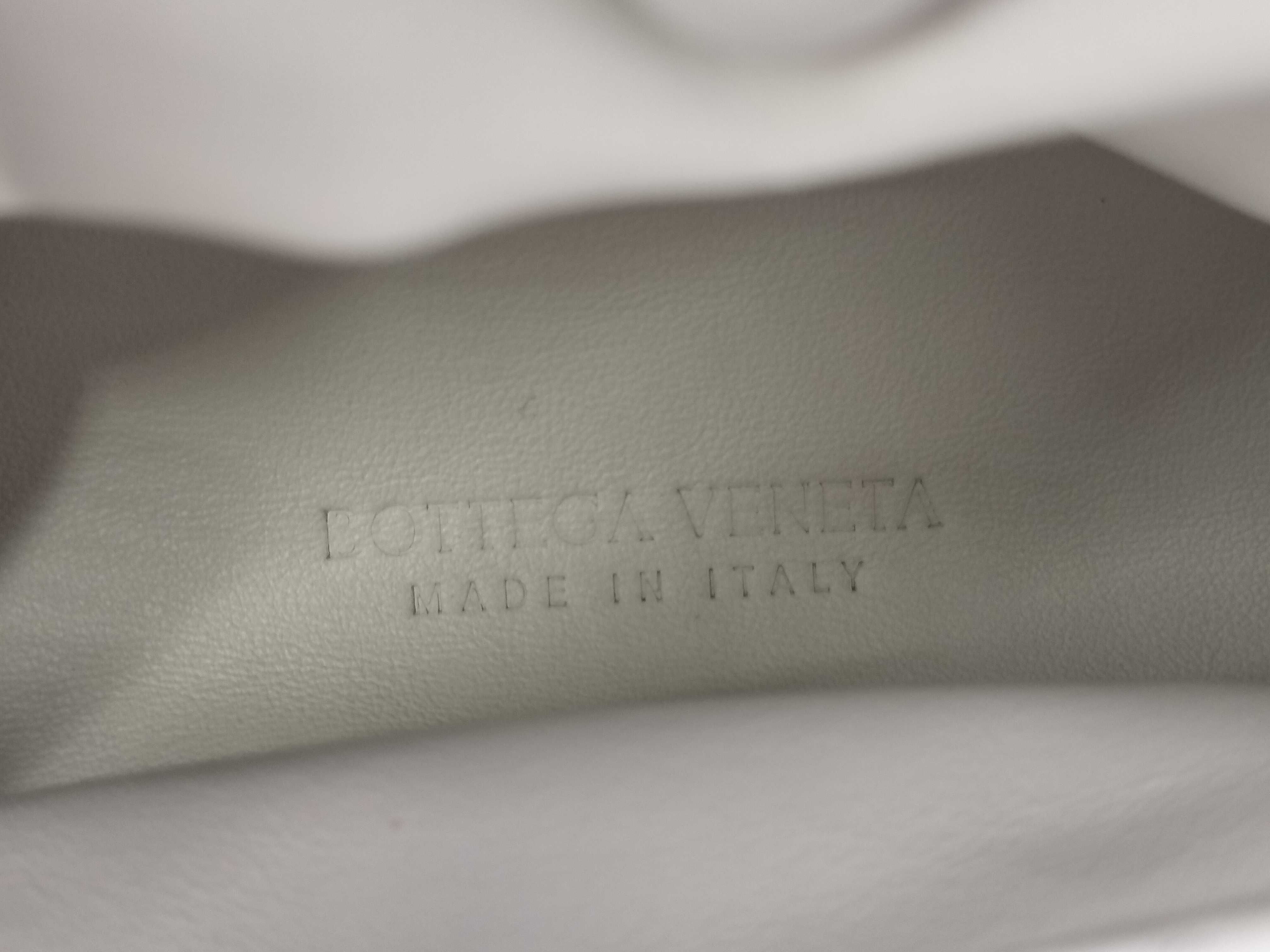 White Nylon Handbag — view 8