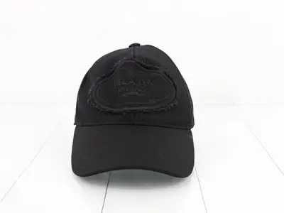 Other lines: Accessories, hats