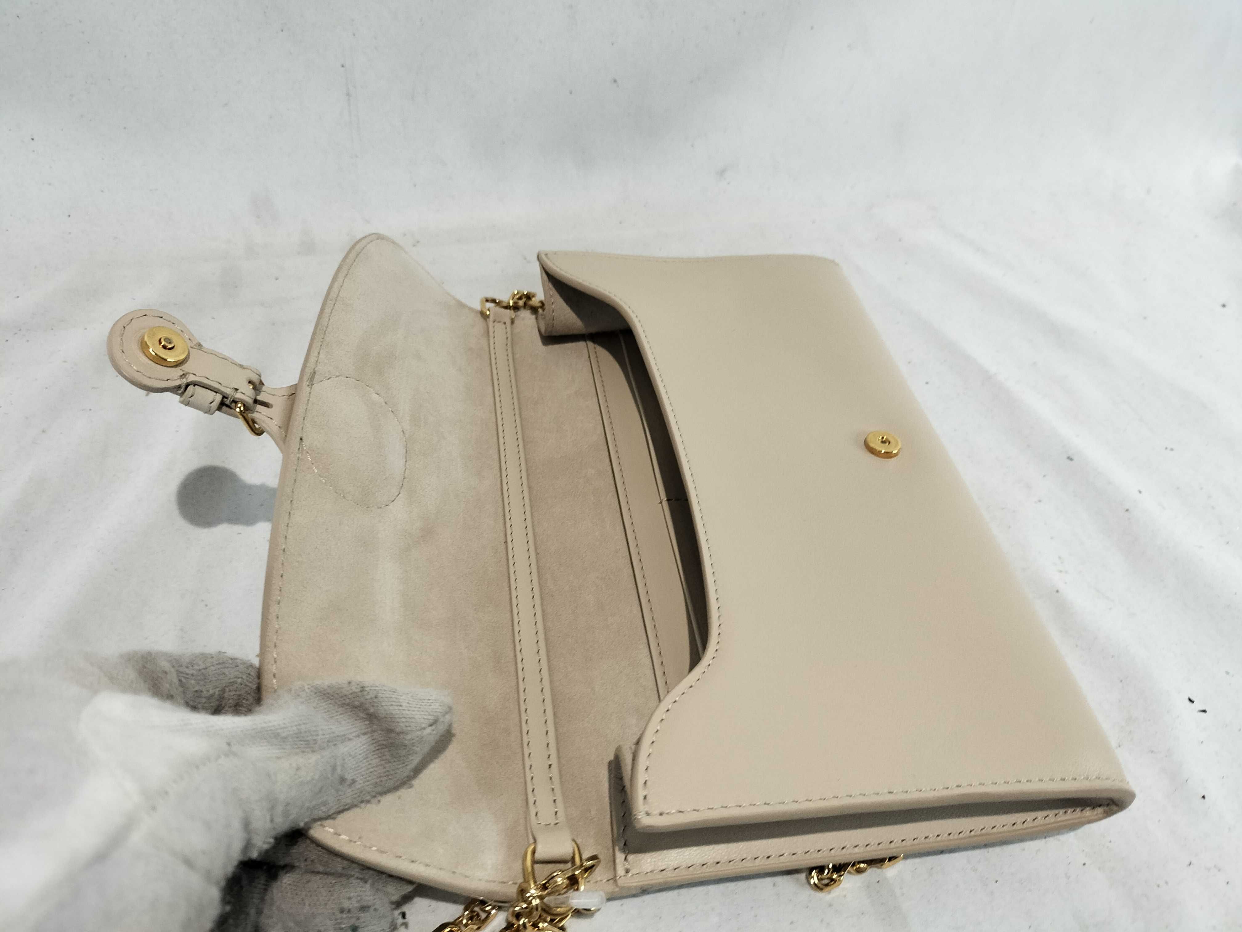 Bobby East West Chain Wallet Shoulder Bag — view 9
