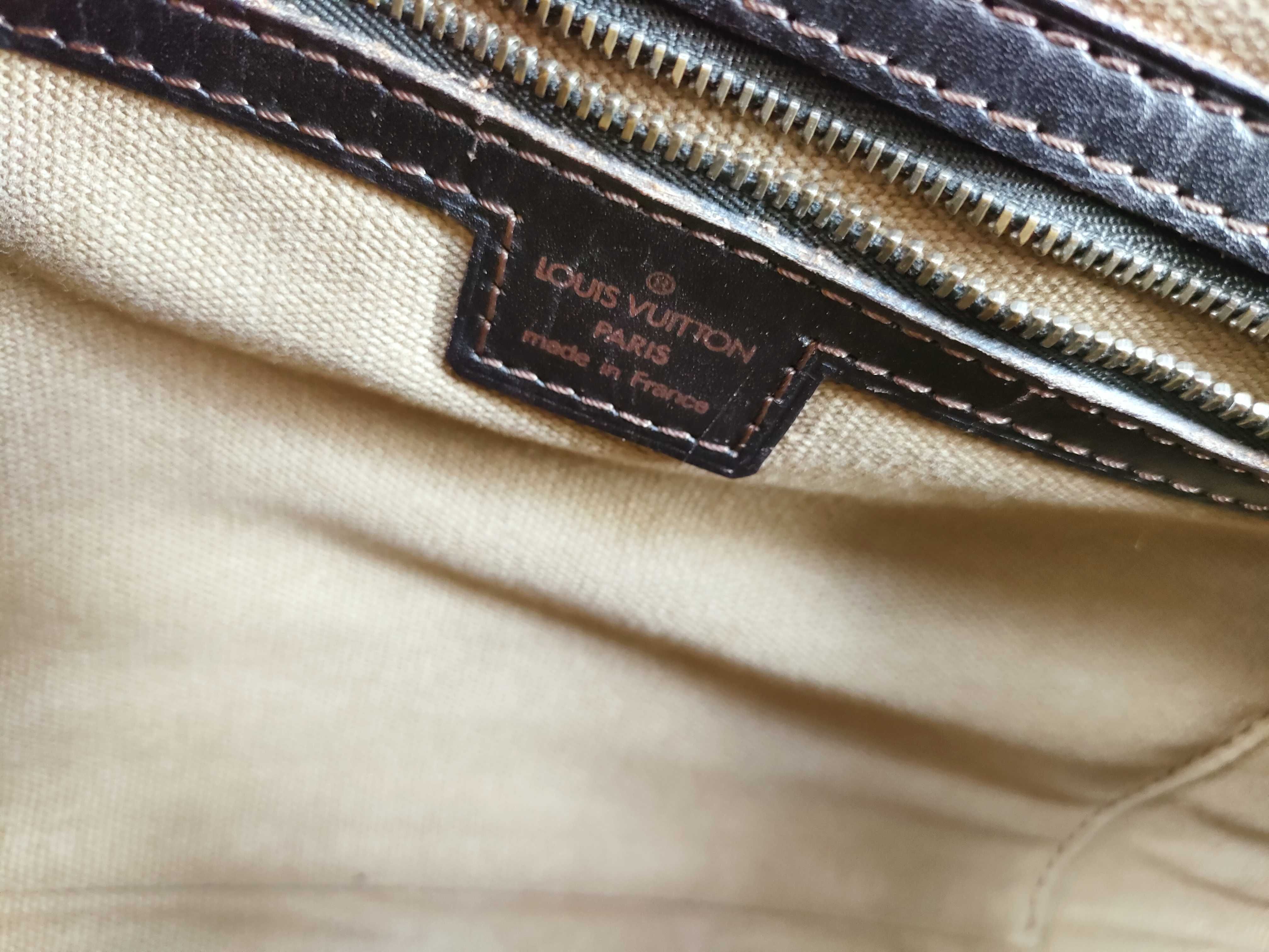 Utah Reporter Shoulder Bag M92072 Shoulder Bag — view 13