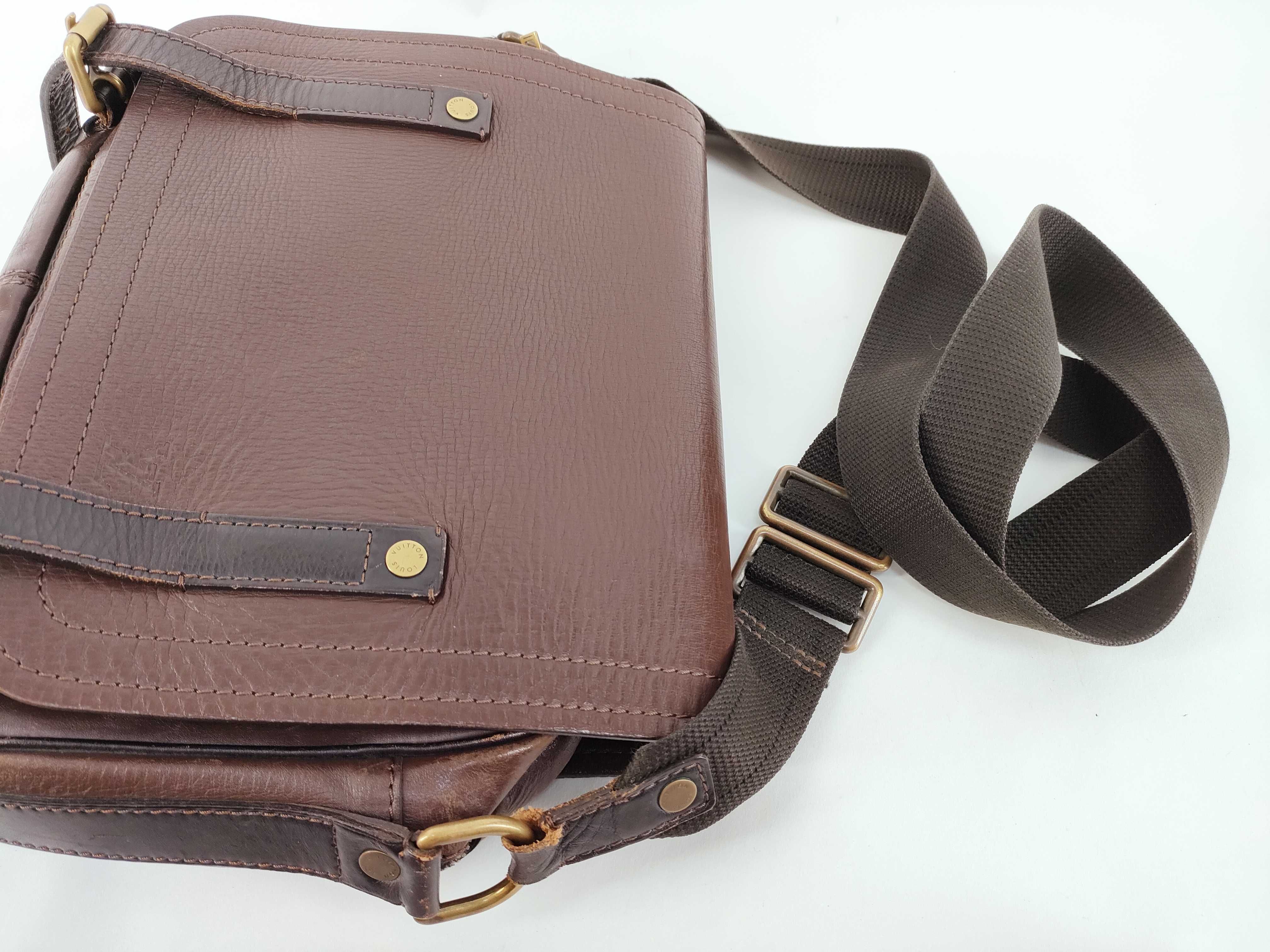 Utah Reporter Shoulder Bag M92072 Shoulder Bag — view 3