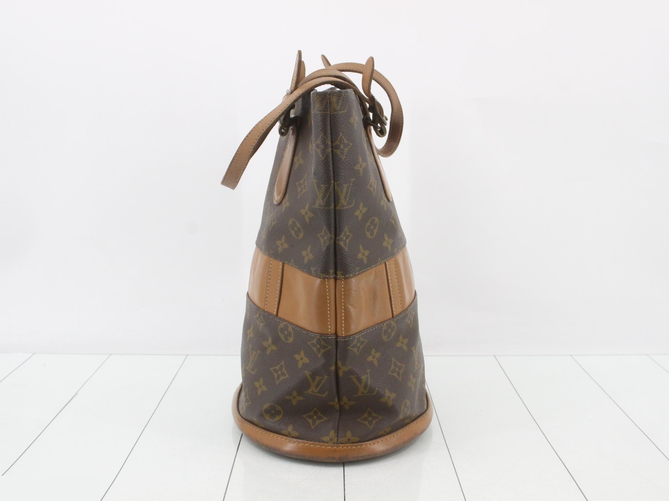Monogram Vintage Bucket GM Handbag T42236 — view 4