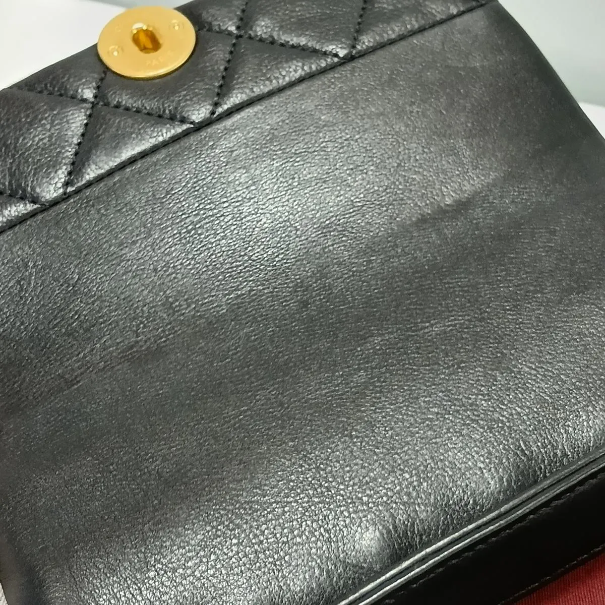 Matelassé Leather Chain Shoulder Bag, Pearl Black with Gold Hardware, 28731028 (Serial Number 28) — view 11
