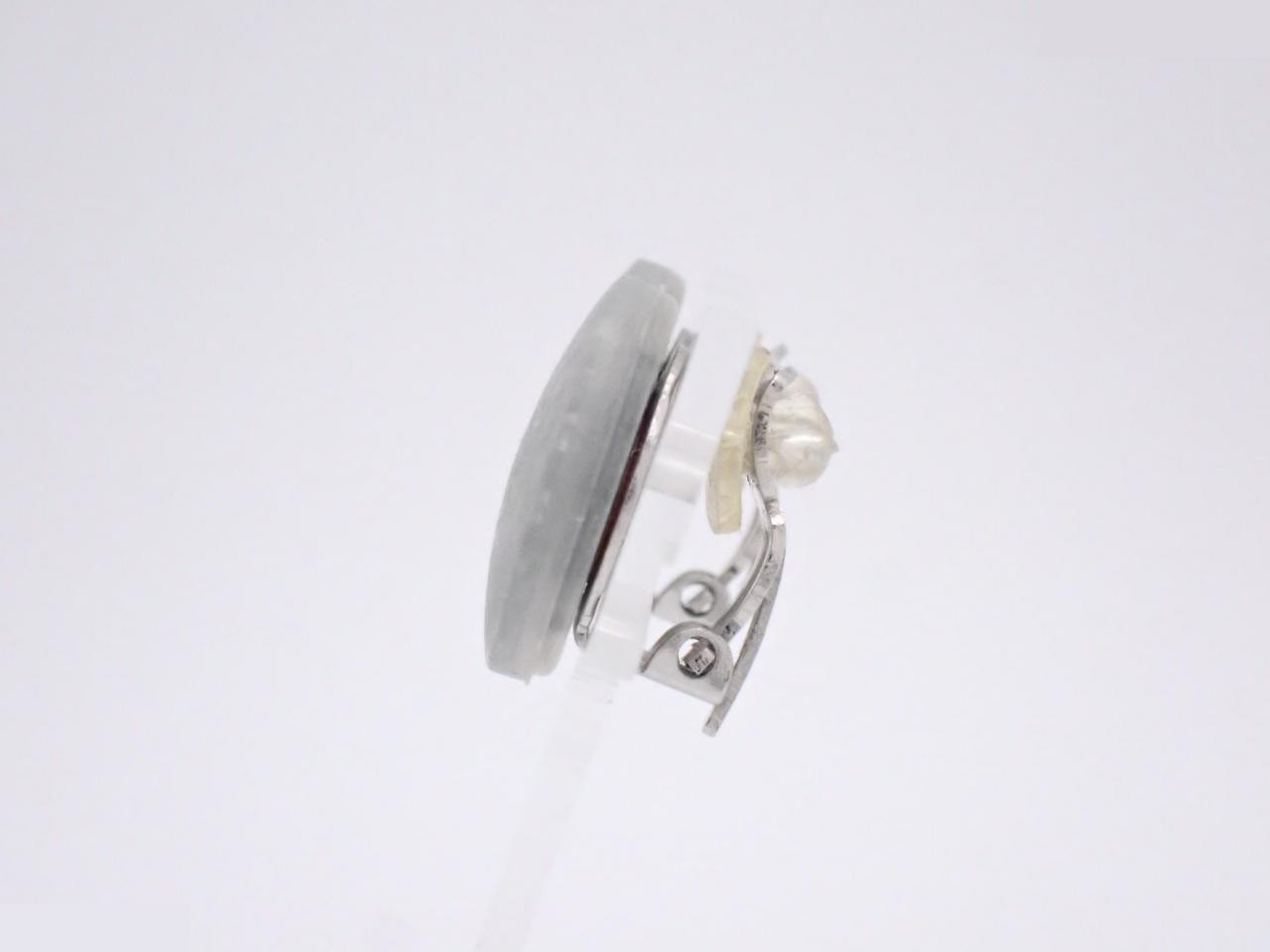 CC logo, Coco Mark, button, rubber, silver, gray, earrings, Chanel — view 3
