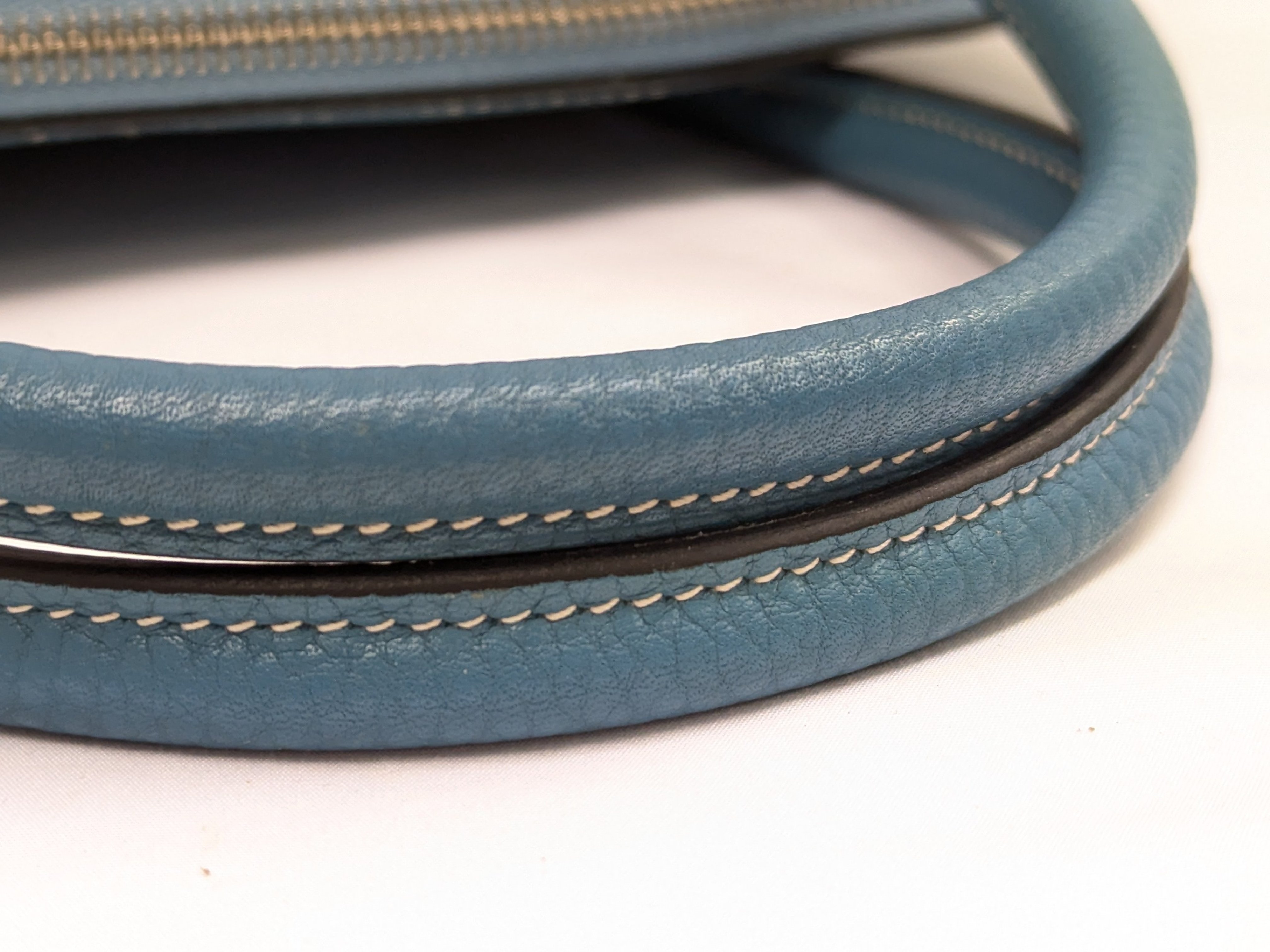 Bolide 31 Taurillon Clemence Blue Jean O stamp shoulder bag — view 7