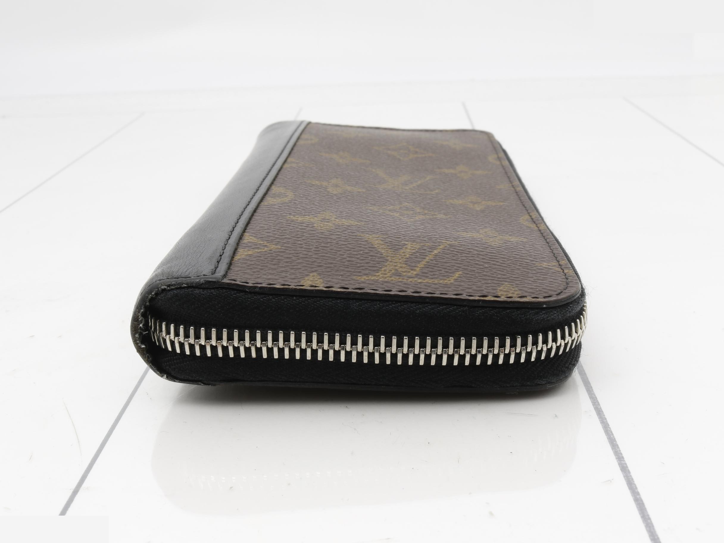 M60109 Monogram Macassar Vertical — view 3