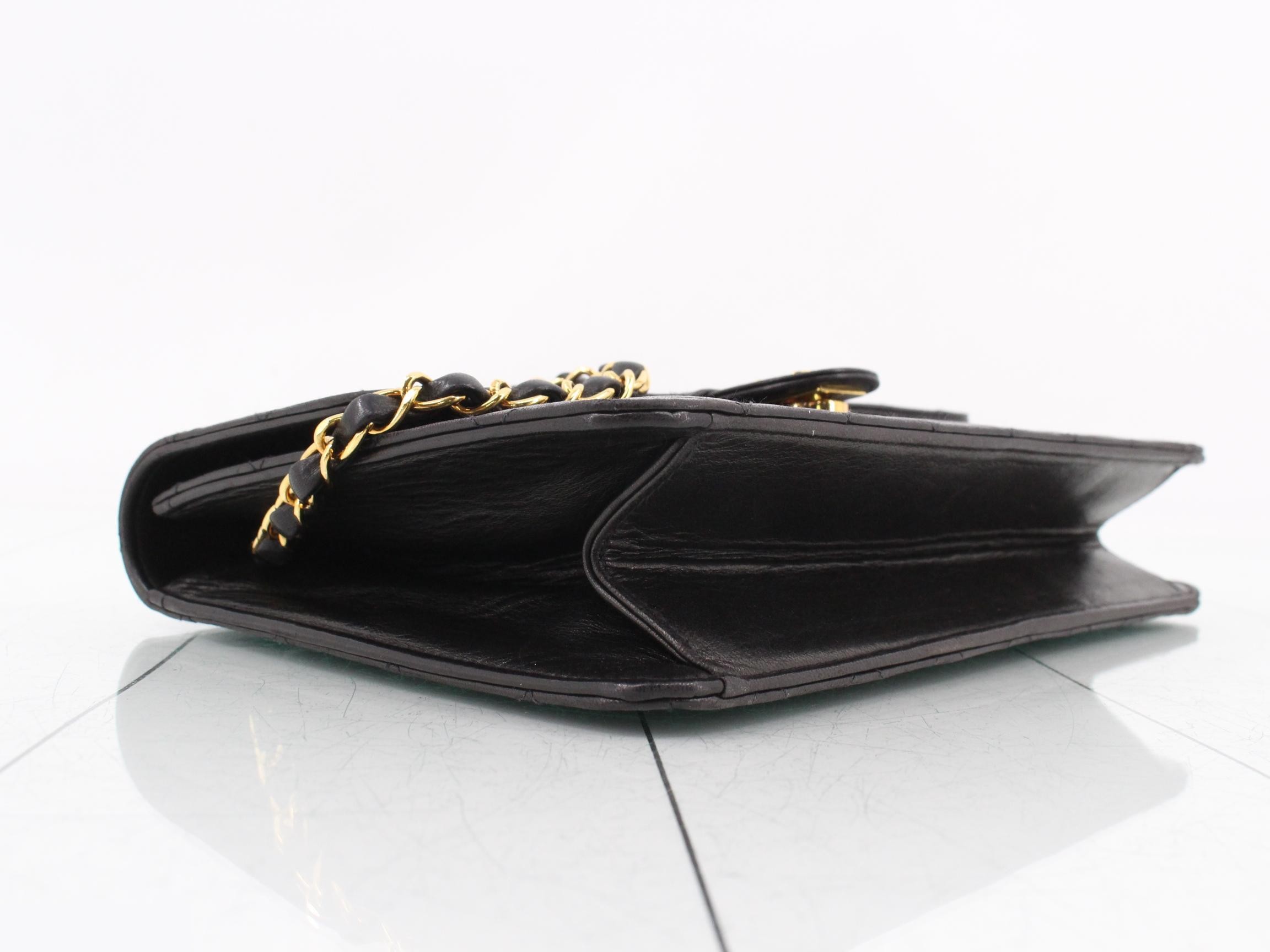 Matelassé Shoulder Bag — view 5