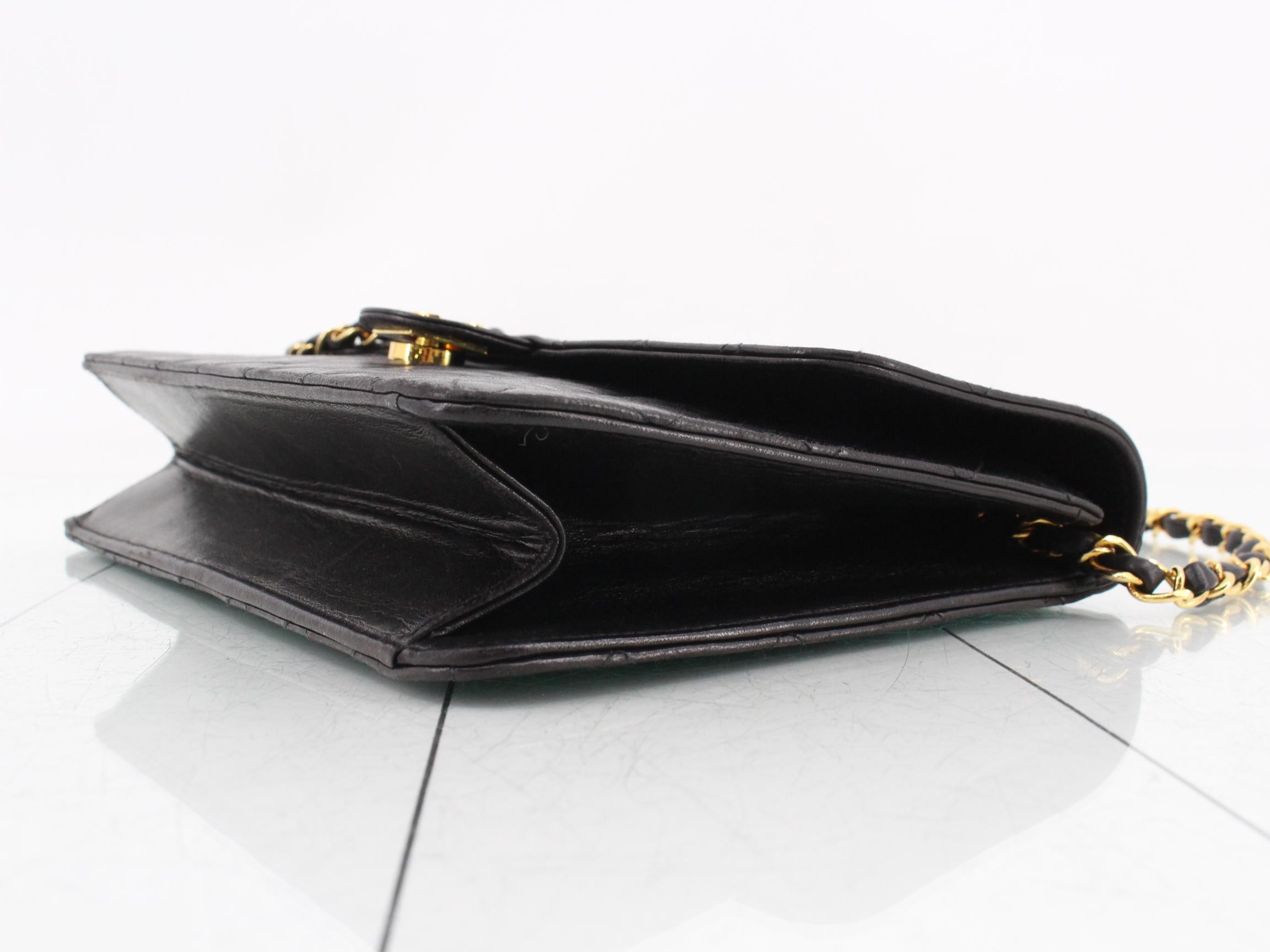 Matelassé Shoulder Bag — view 6