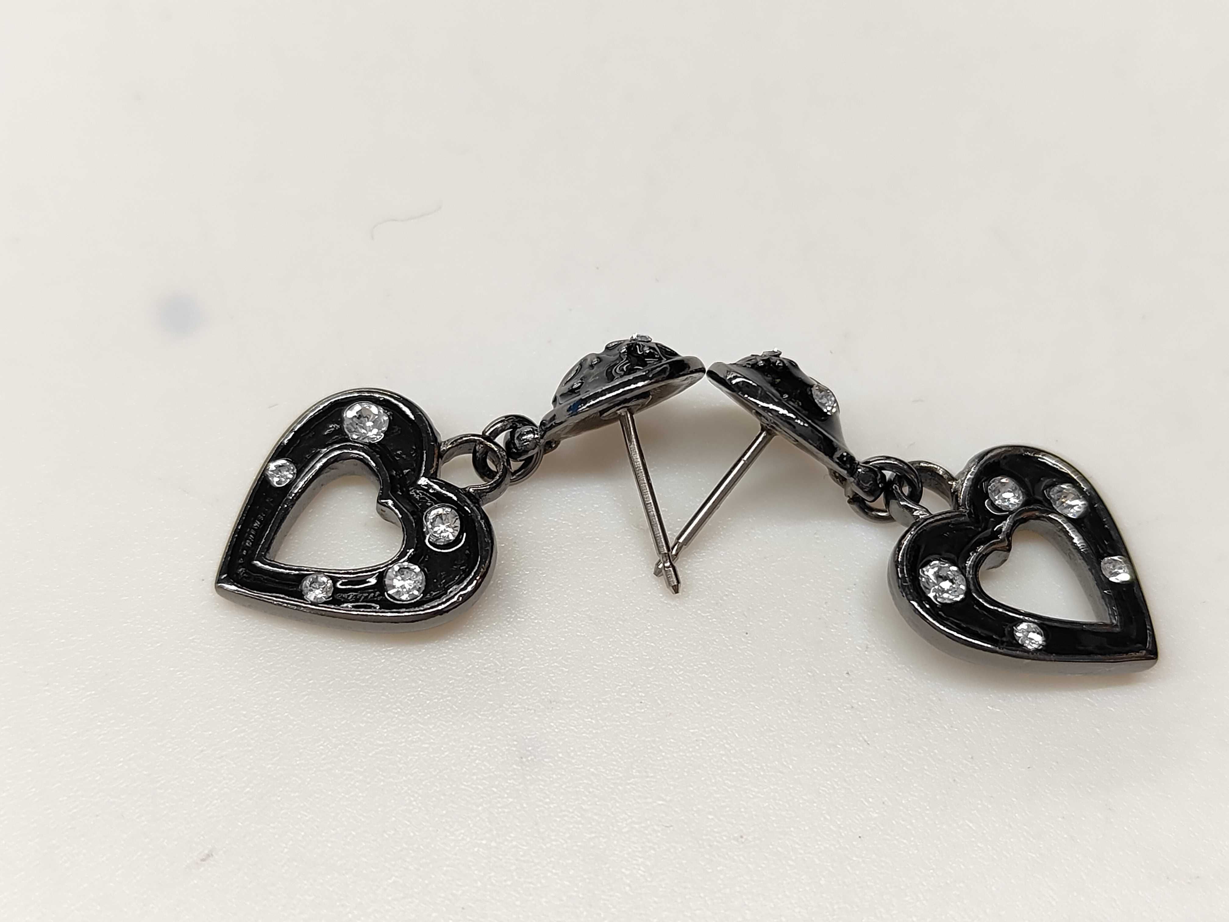 03A Coco Mark Heart Earrings — view 3