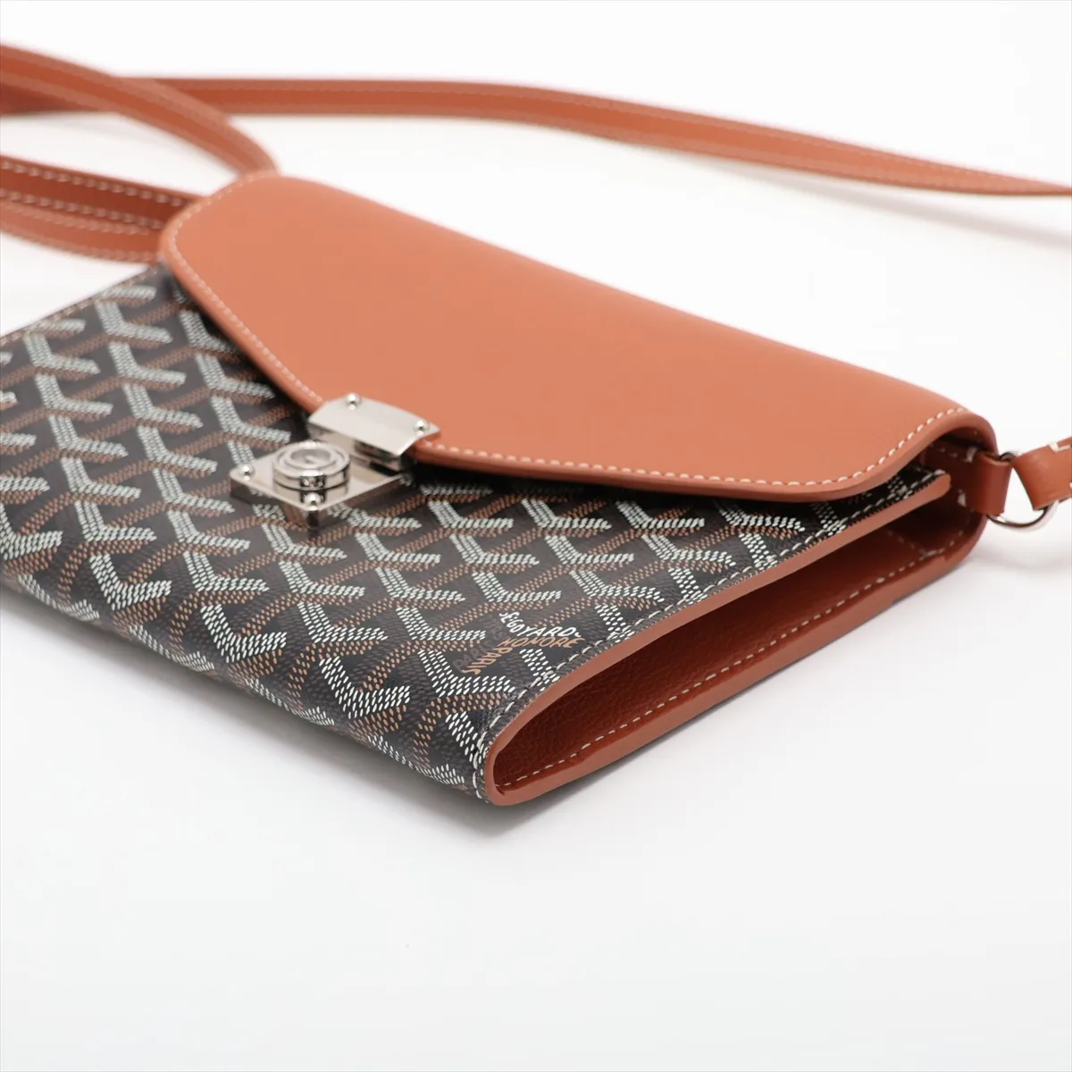 Sheep Pouch Wallet PVC x Leather Shoulder Bag Brown — view 3