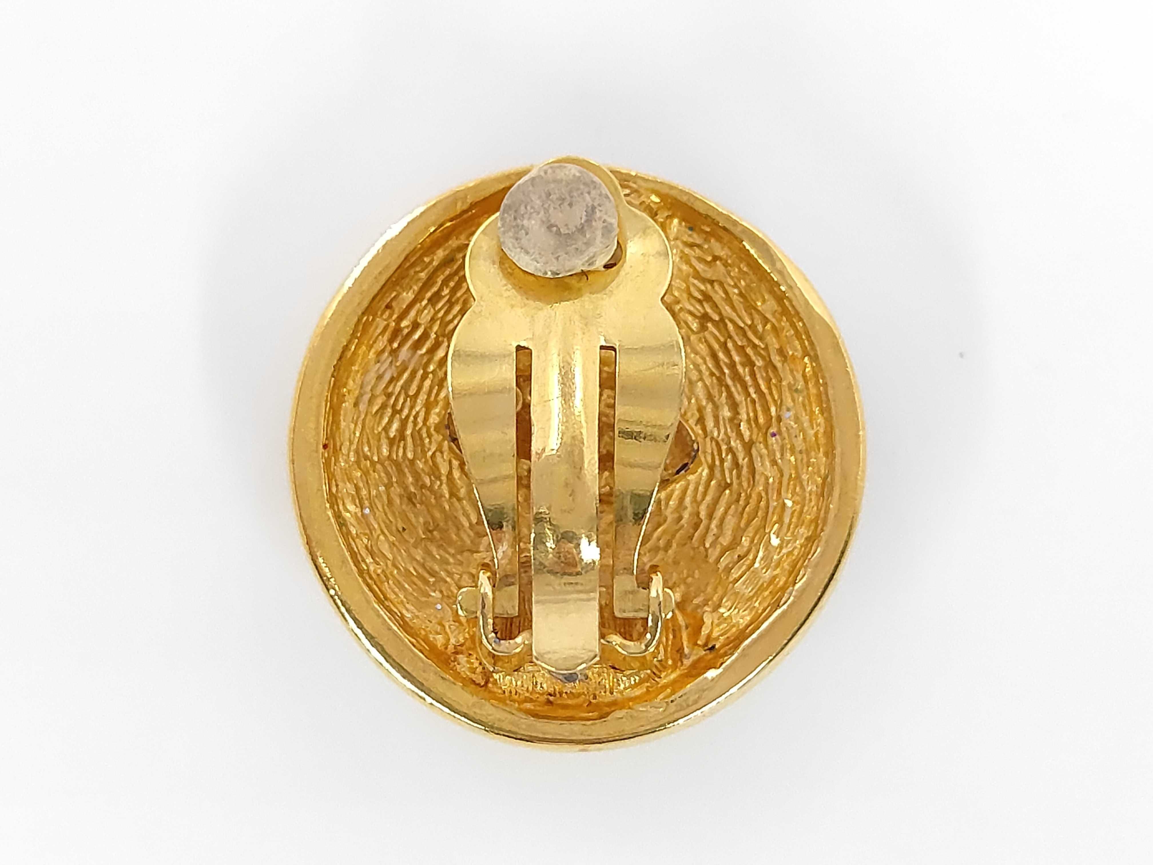 Matelassé Earring (Single Earring) — view 2