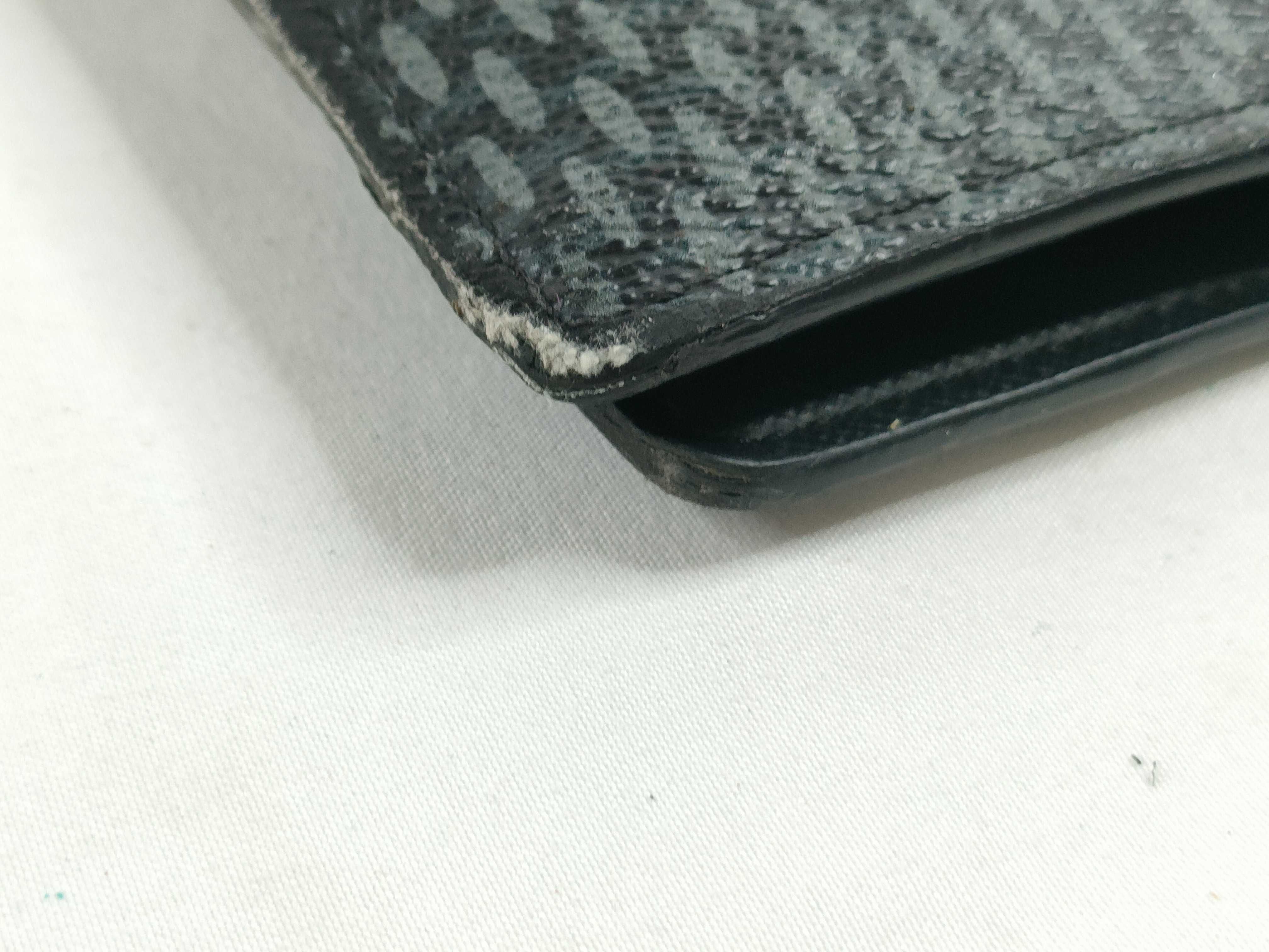 wallet — view 4
