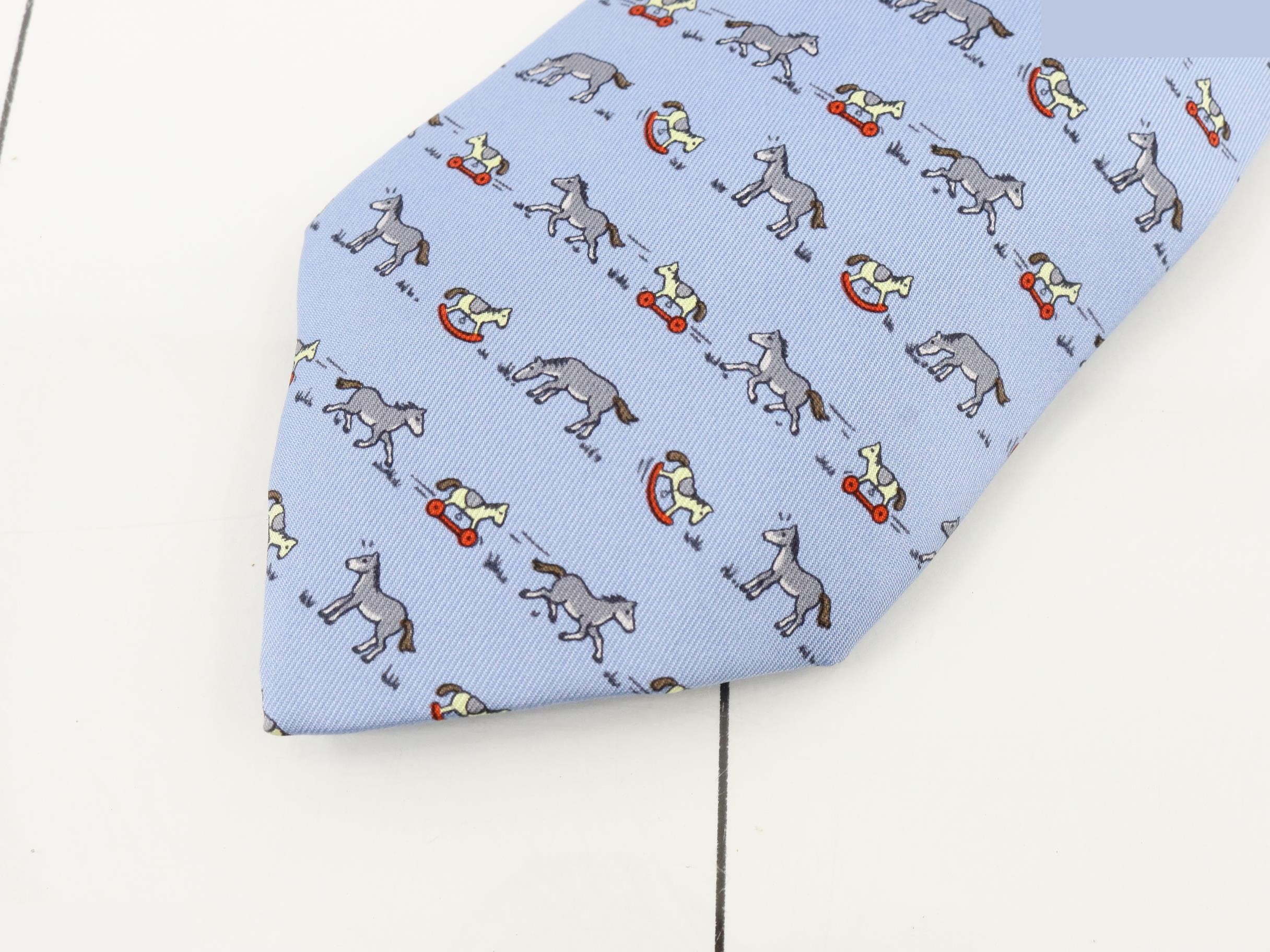 Silk necktie with tag. — view 3