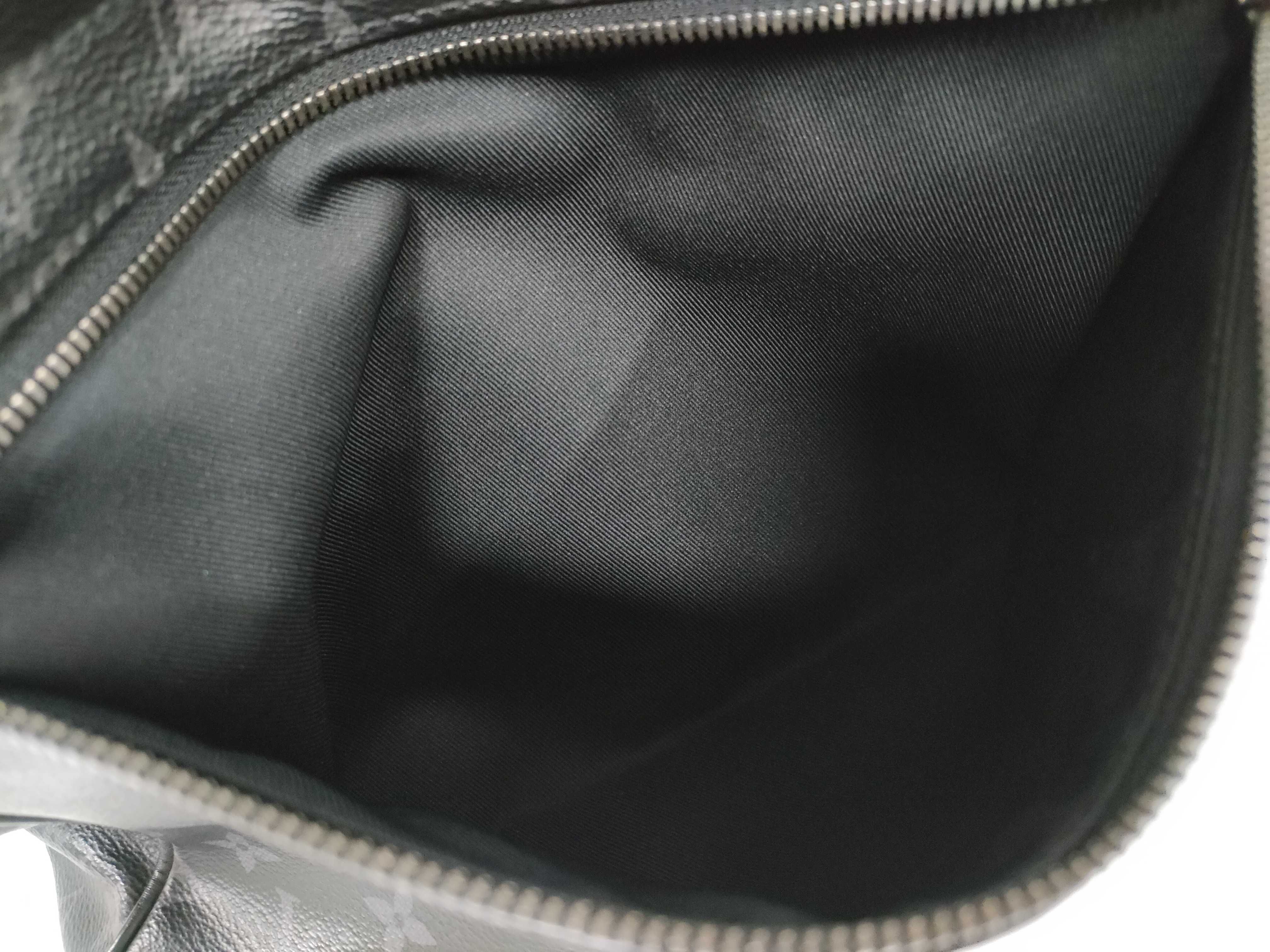 Monogram Eclipse District MM NM Shoulder Bag M44001 GI3128 B Shoulder Bag — view 15