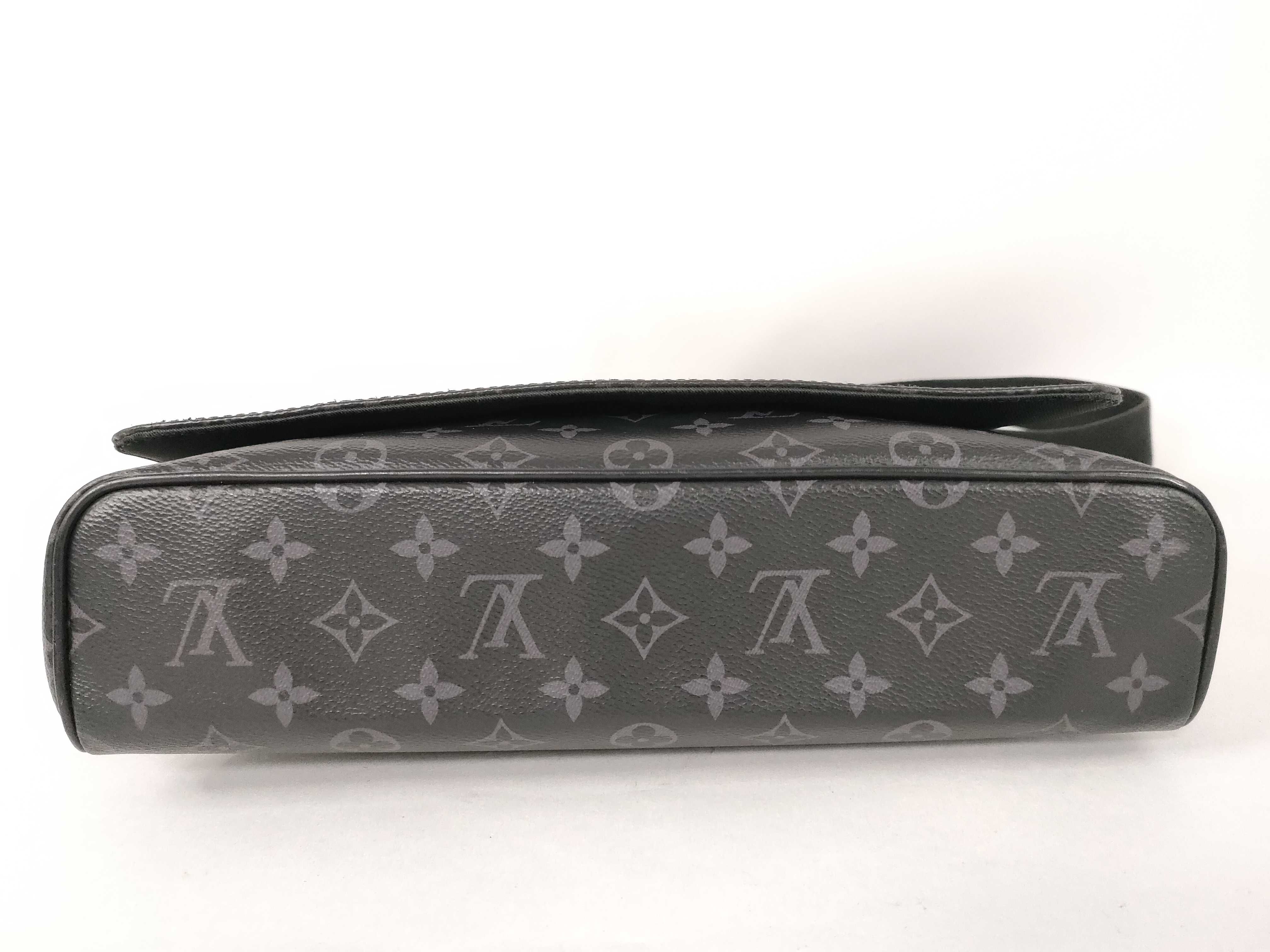 Monogram Eclipse District MM NM Shoulder Bag M44001 GI3128 B Shoulder Bag — view 7