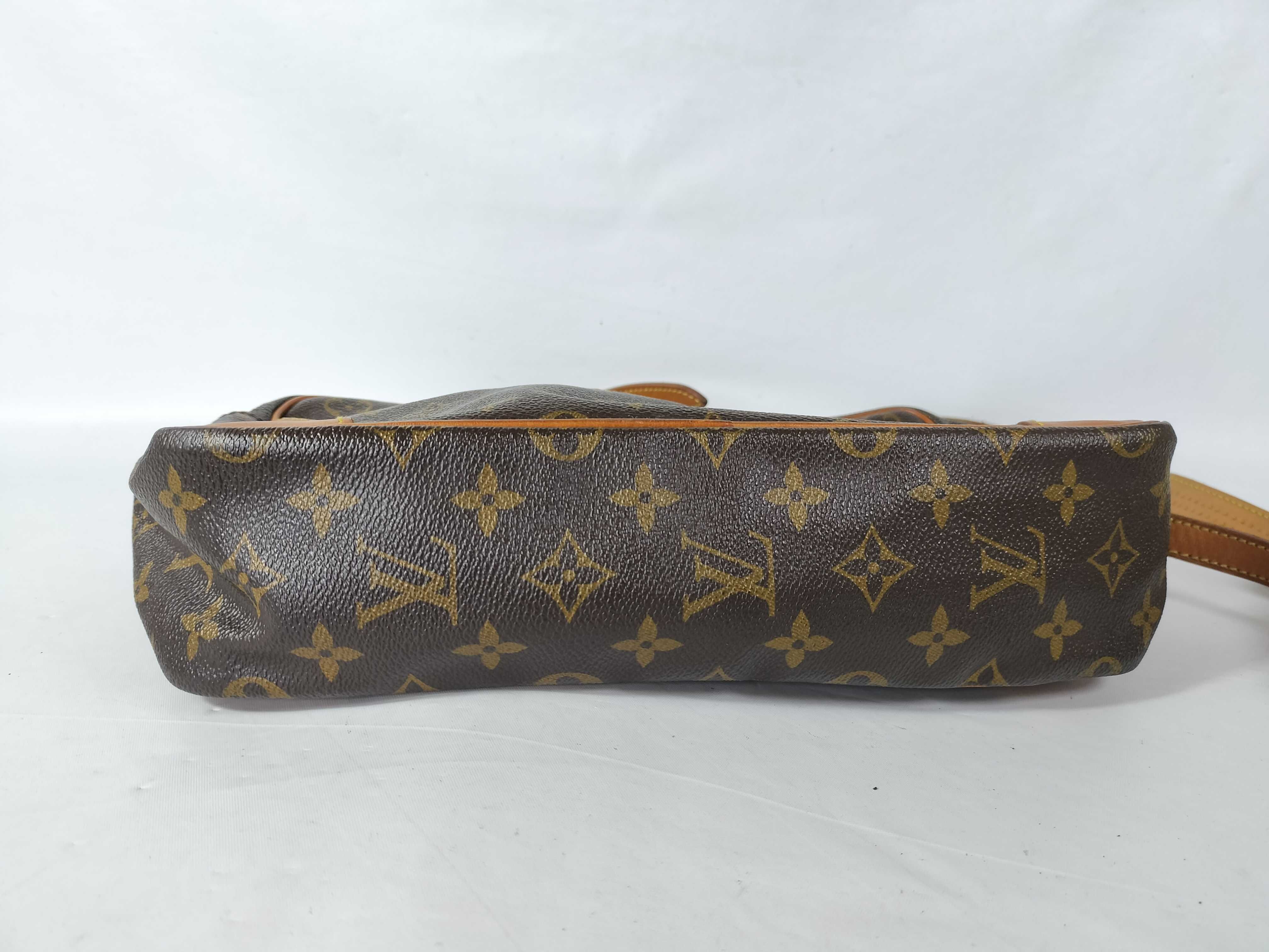 Monogram LV Trocadero Shoulder Bag — view 7