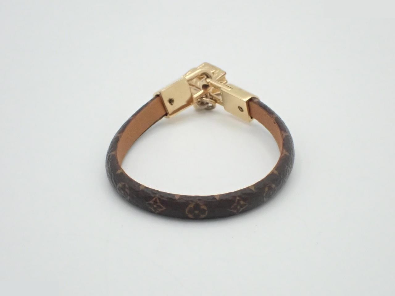 Monogram bracelet, wrist circumference approximately 16 cm — view 2