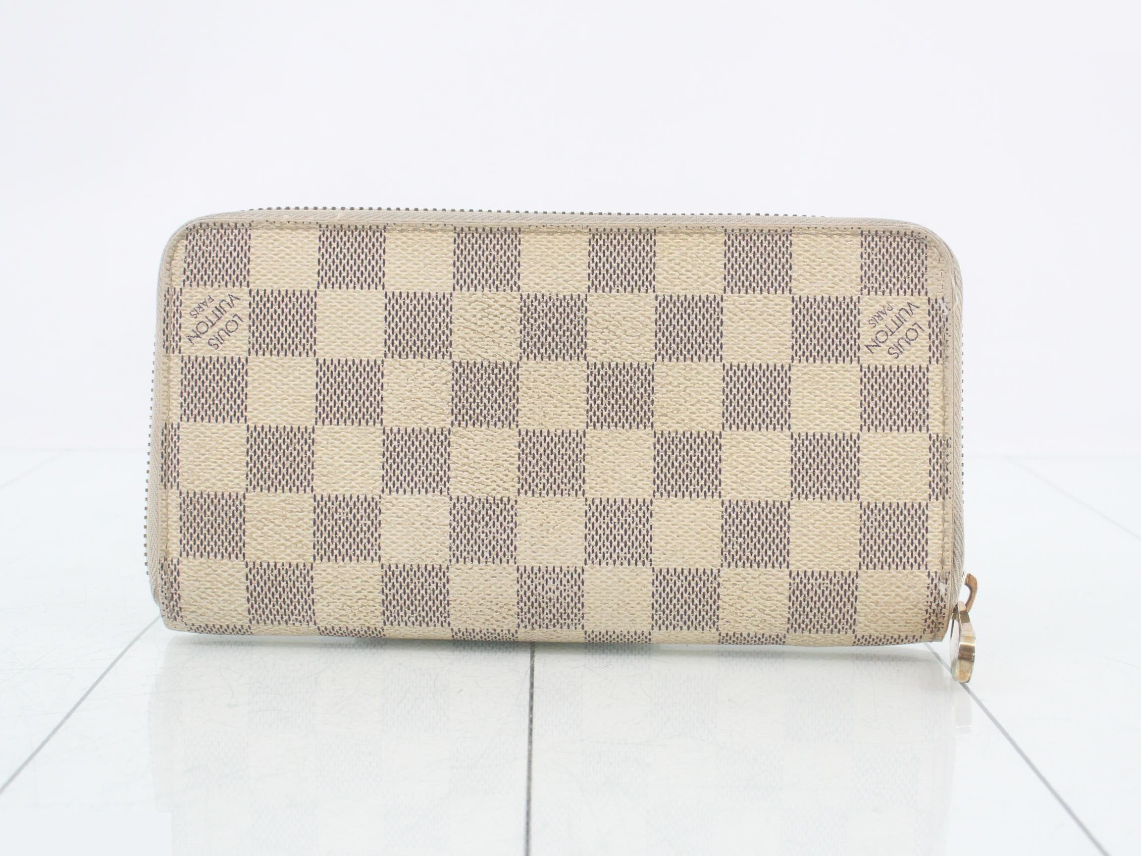 Damier Azur Zippy Wallet (Old Model) Long Wallet — view 2