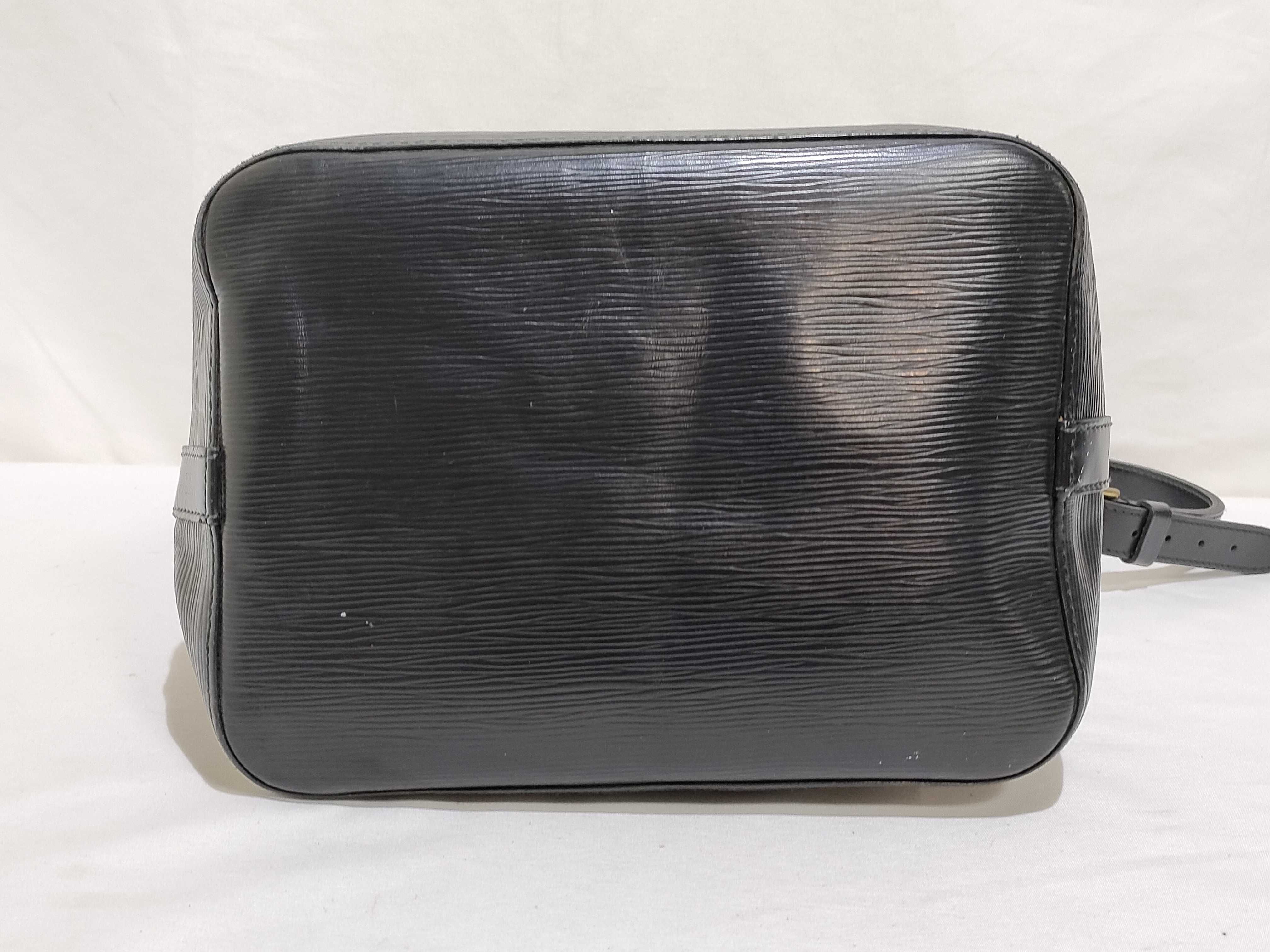 Epi Noe Shoulder Bag — view 7