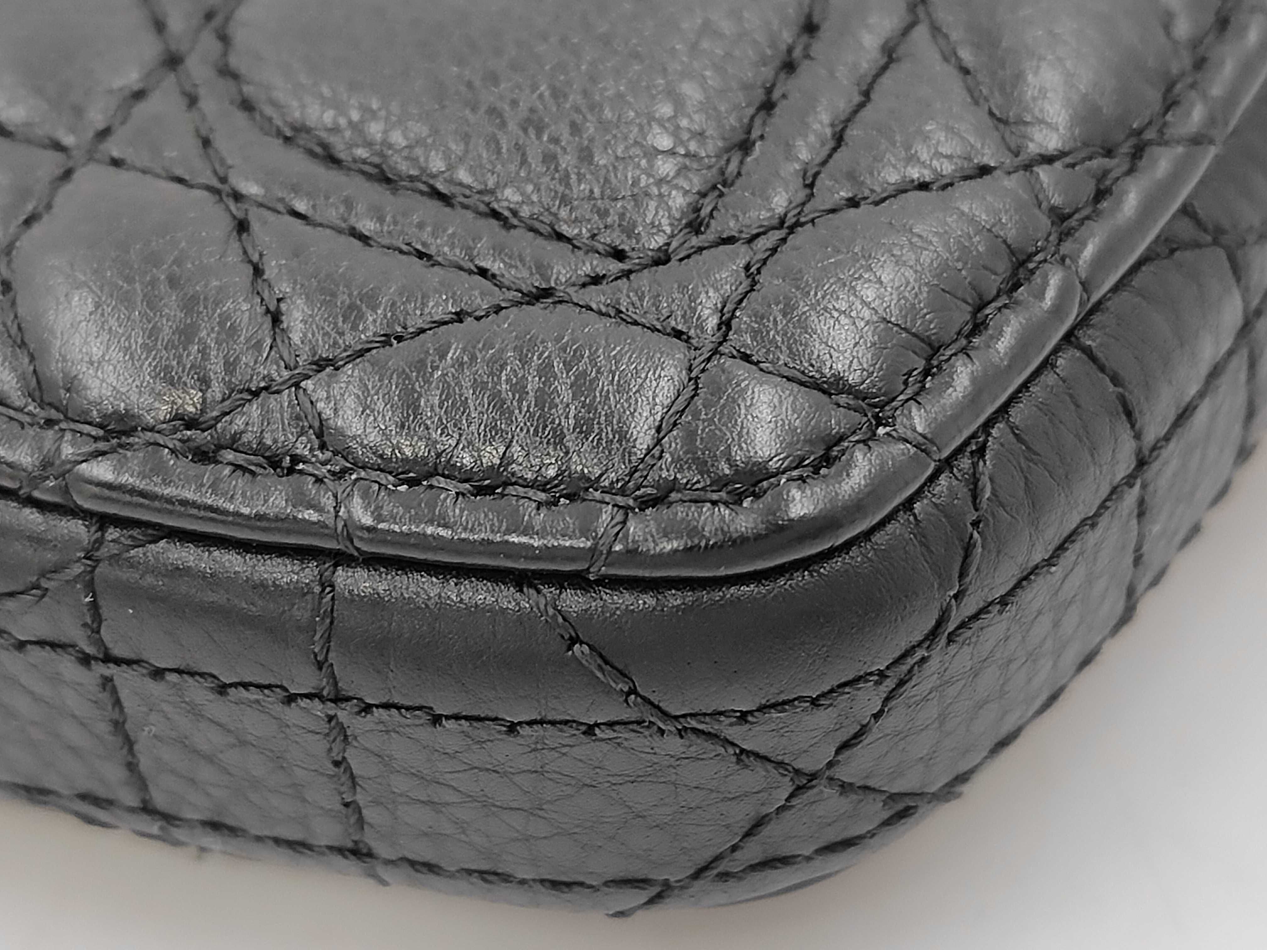 heart-shaped mini chain shoulder bag — view 6