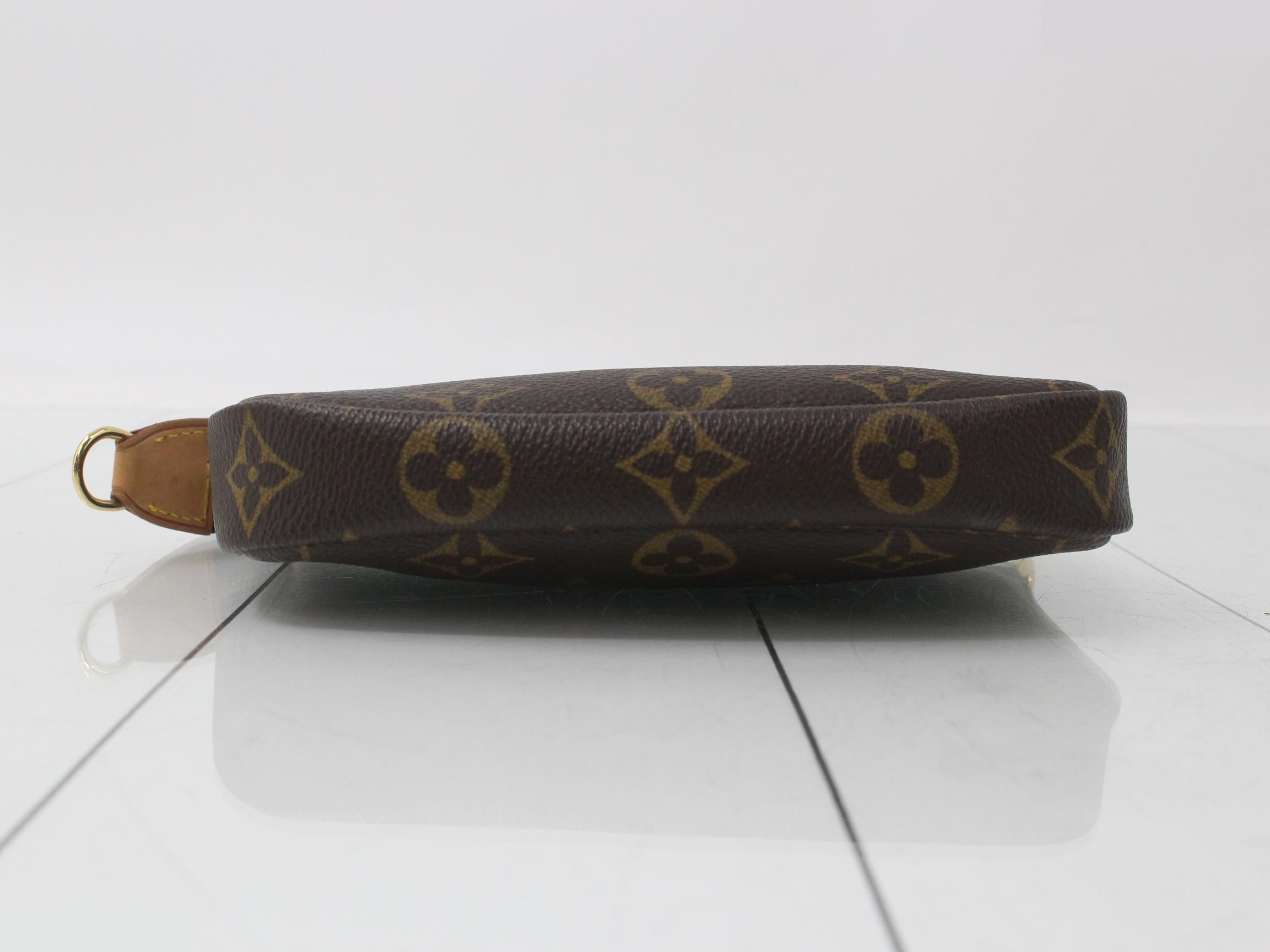 Mini Pochette Accessoires — view 3