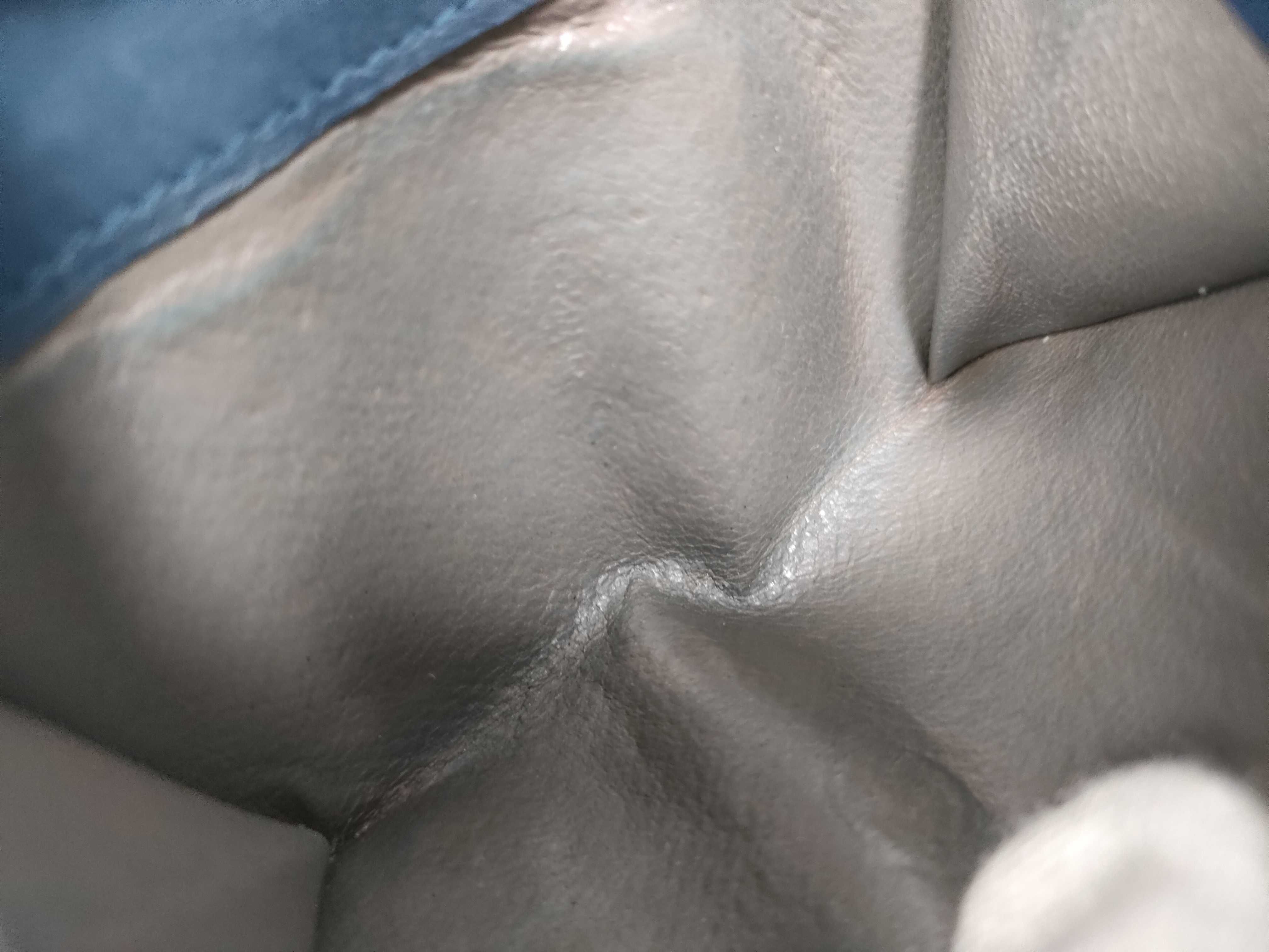 Intrecciato / Intrecciato / Folding Wallet / Leather Wallet — view 13