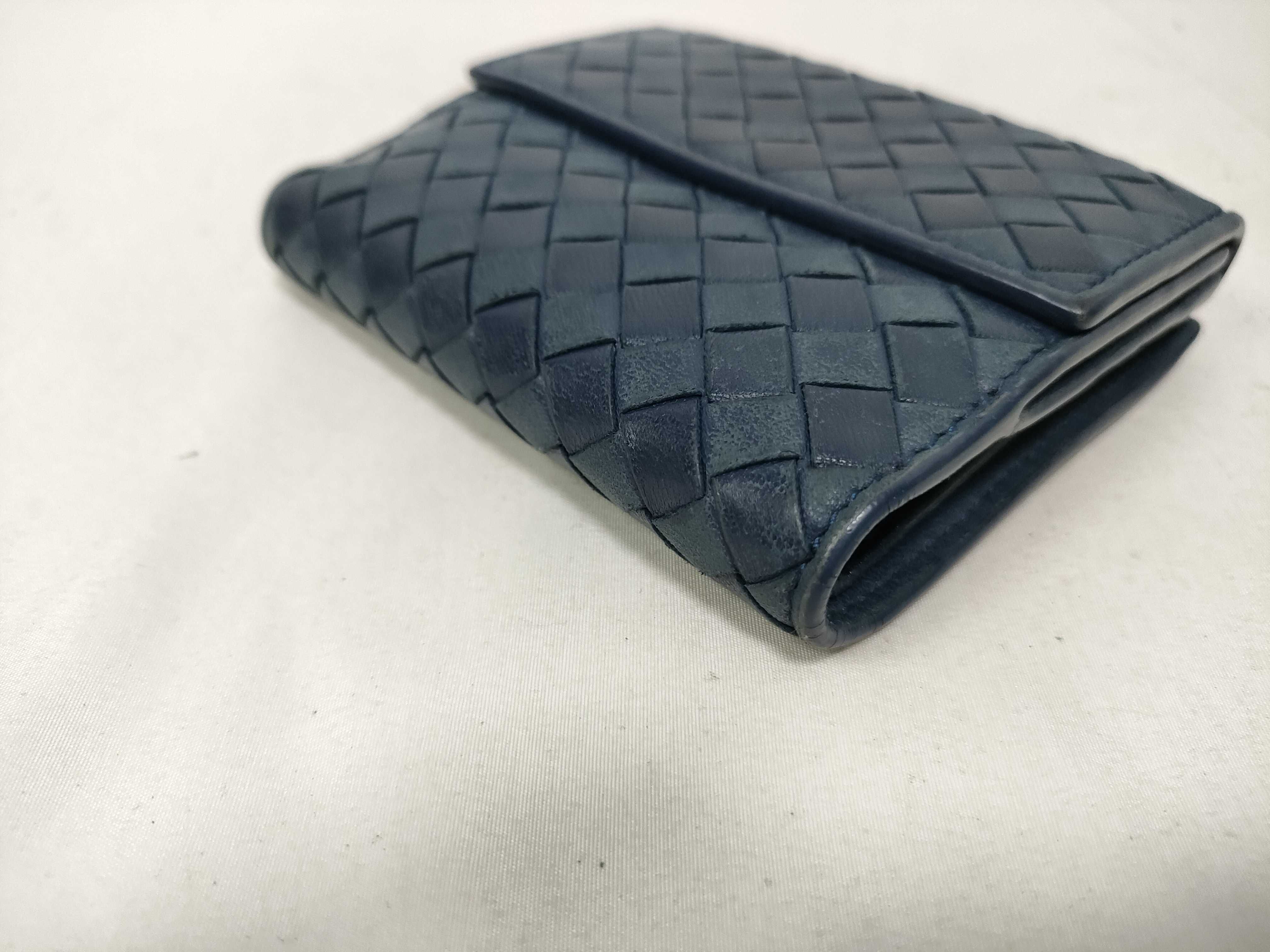 Intrecciato / Intrecciato / Folding Wallet / Leather Wallet — view 3